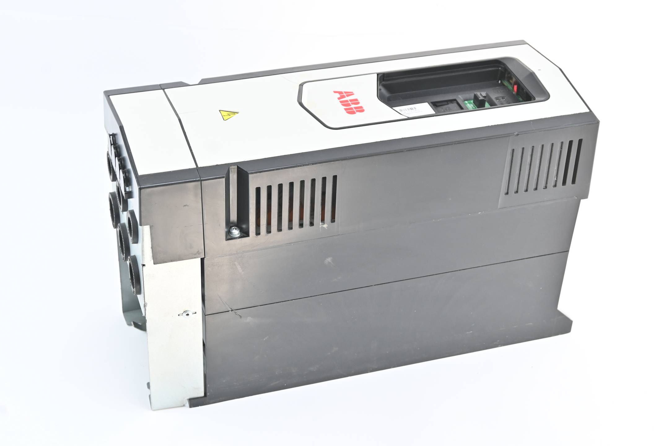 ABB Frequenzumrichter ACS880-01-025A-3+E202+L502+L503+N7510+N8010+P904+X1557