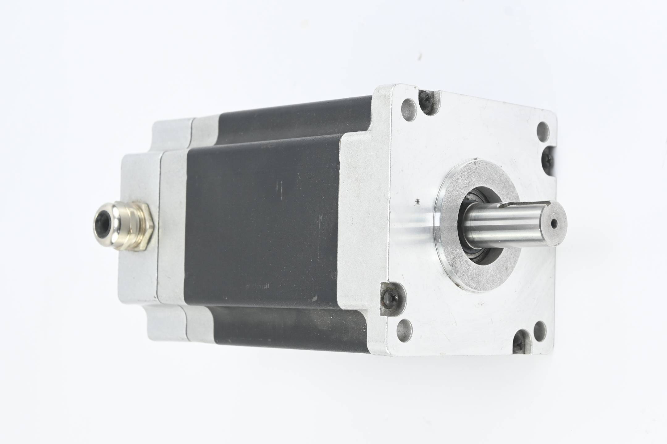 Schrittmotor unbekannter Hersteller 6-8A