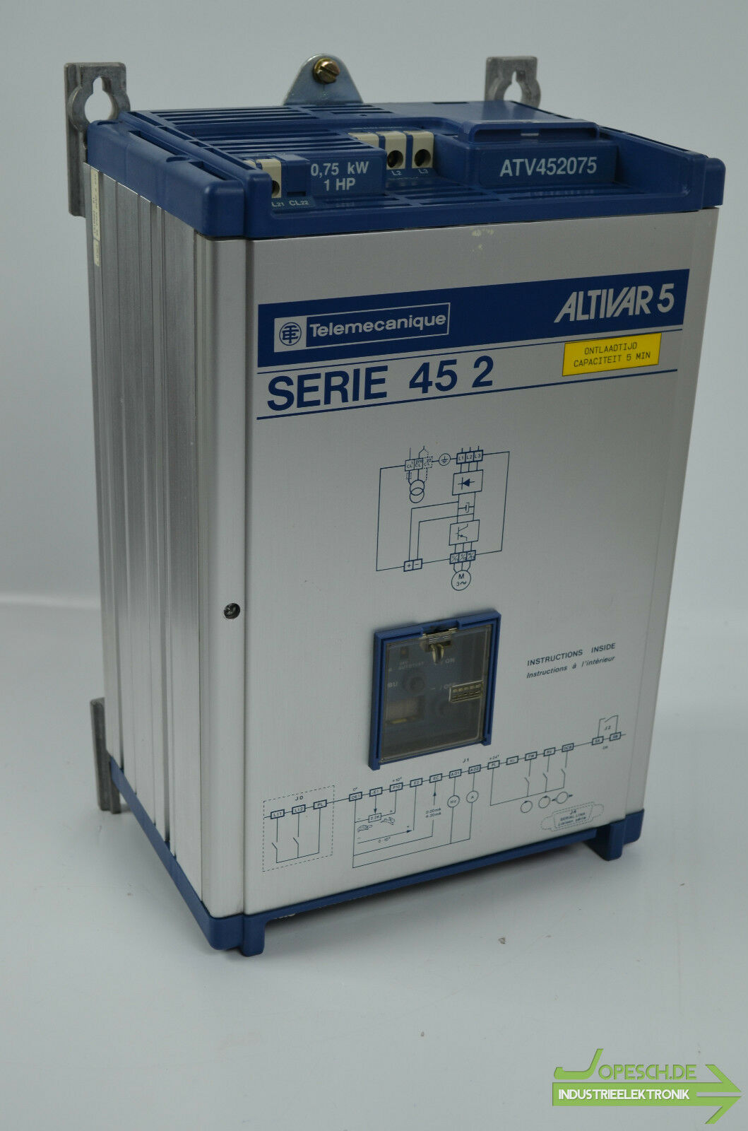 Telemecanique Altivar 5 Serie 45 2 ATV 452075