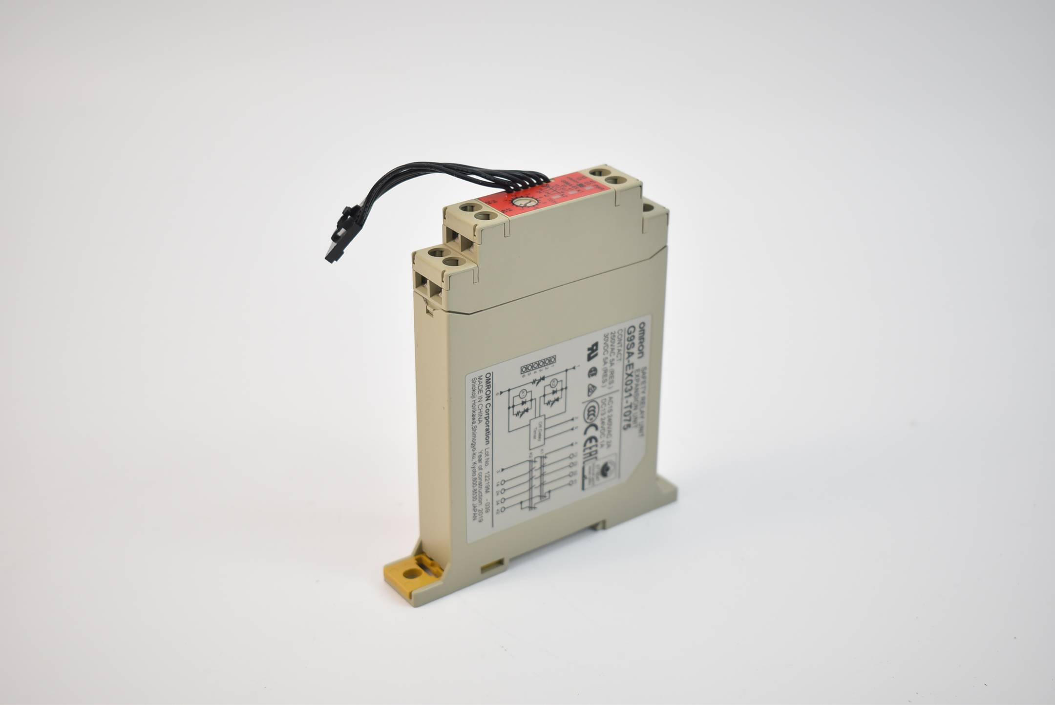Omron Safety relay unit G9SA-EX031-T075