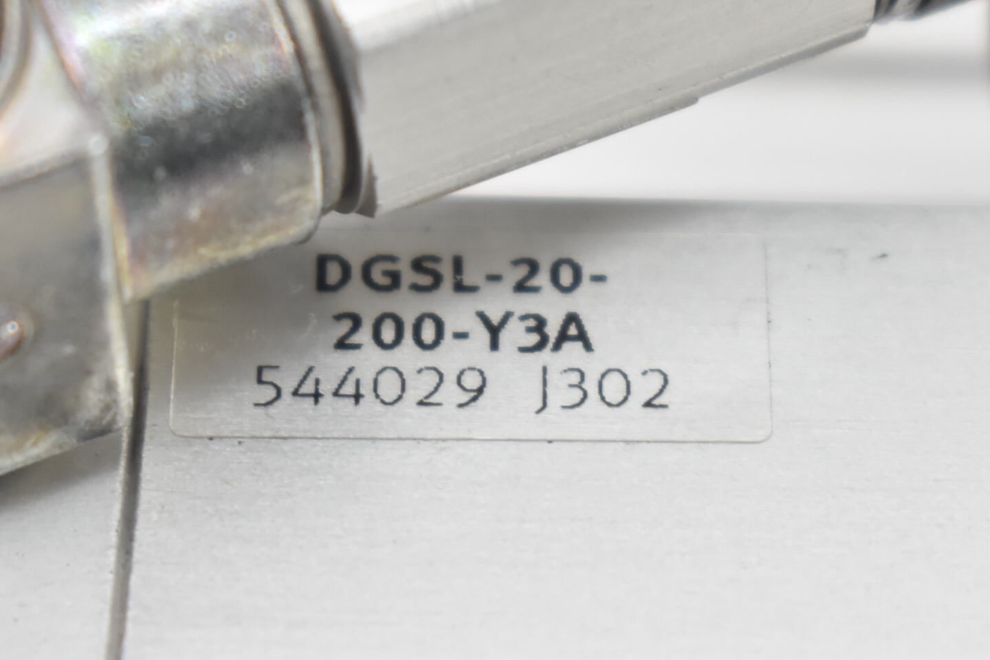 Festo Mini-Schlitten DGSL-20-200-Y3A ( 544029 ) + DYSW-10-17-Y1F ( 548074 )