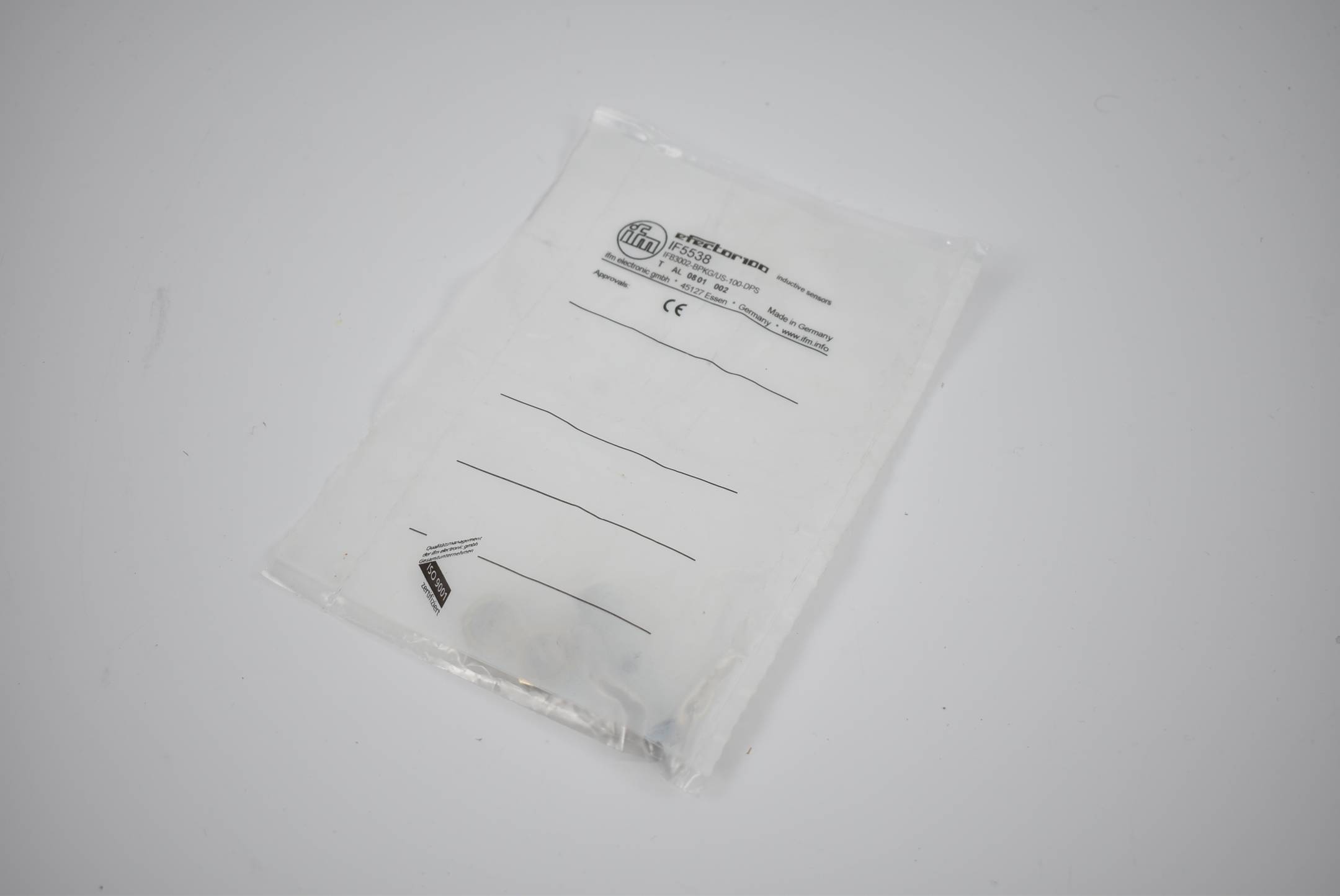 Ifm efector100 induktiver Sensor IF5538 ( IFB3002-BPKG/US-100-DPS )