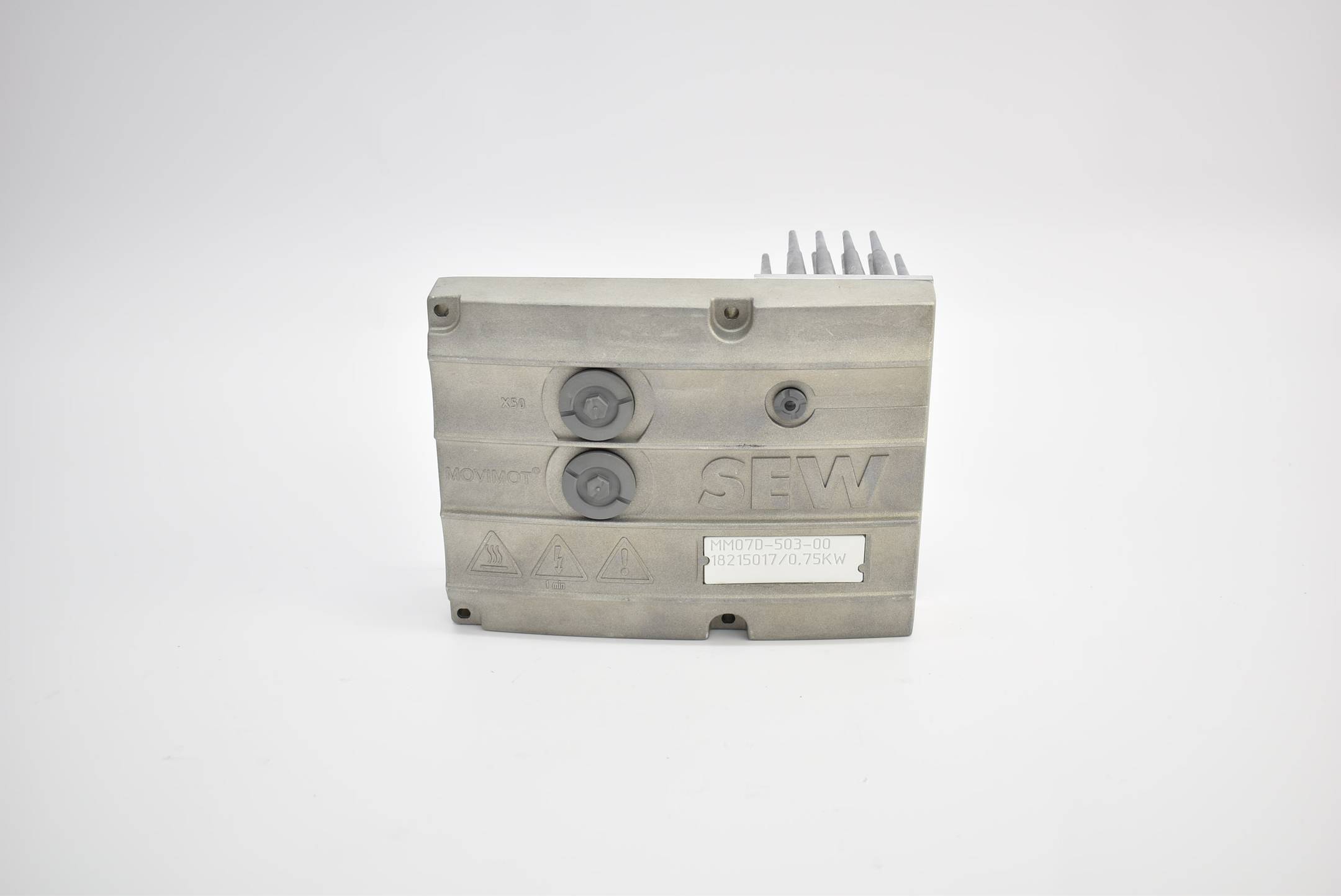 SEW Eurodrive Frequenzumrichter MM07D-503-00 ( 18215017 )