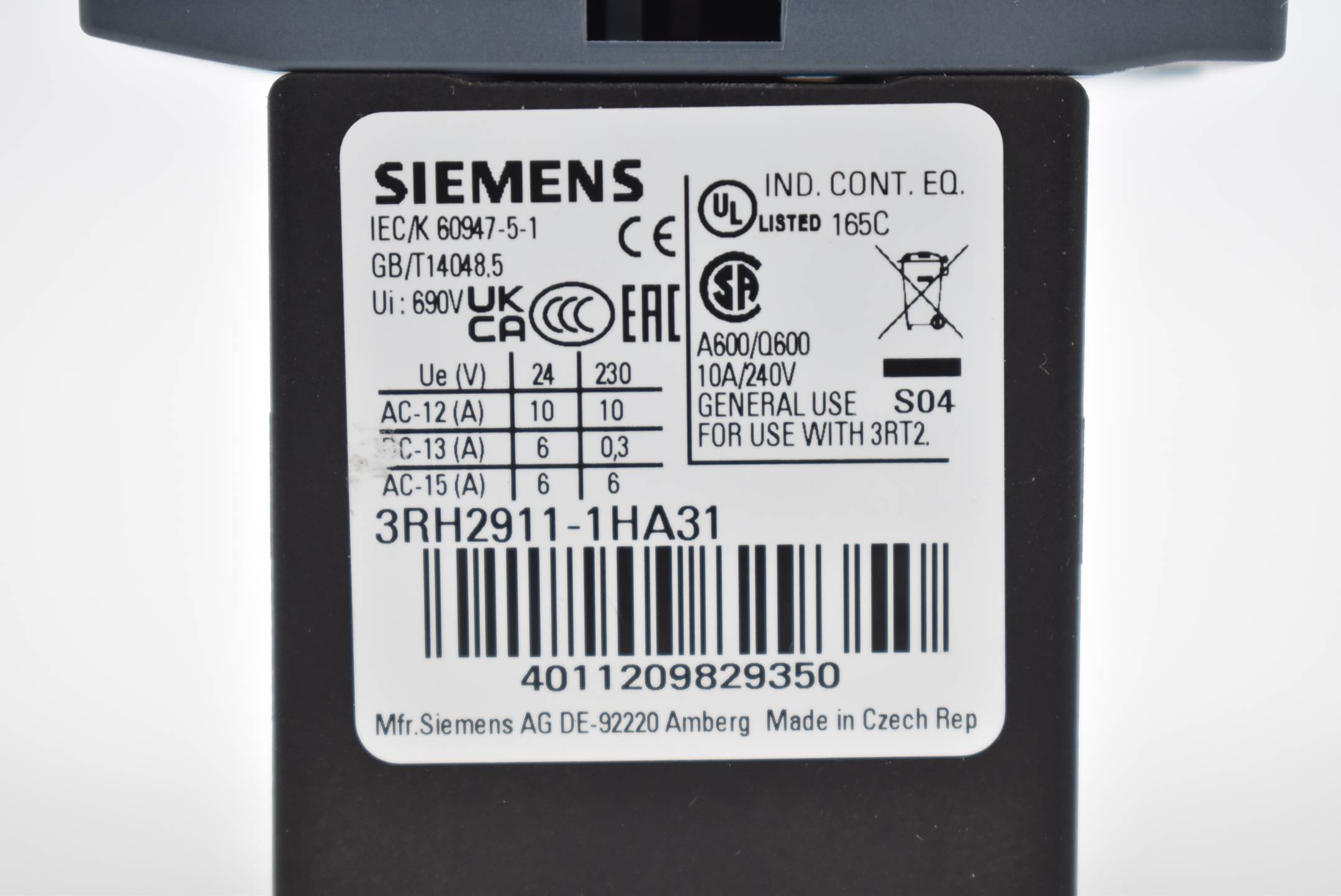 Siemens Sirius Schütz 3RT2016-1BB42 + Hilfsschalter 3RH2911-1HA31