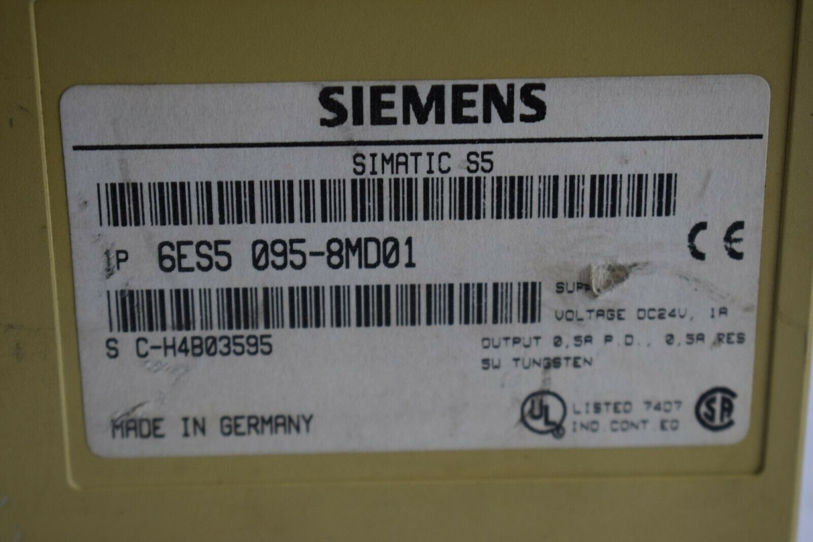 Siemens simatic S5-95U 6ES5 095-8MD01 ( 6ES5095-8MD01 )