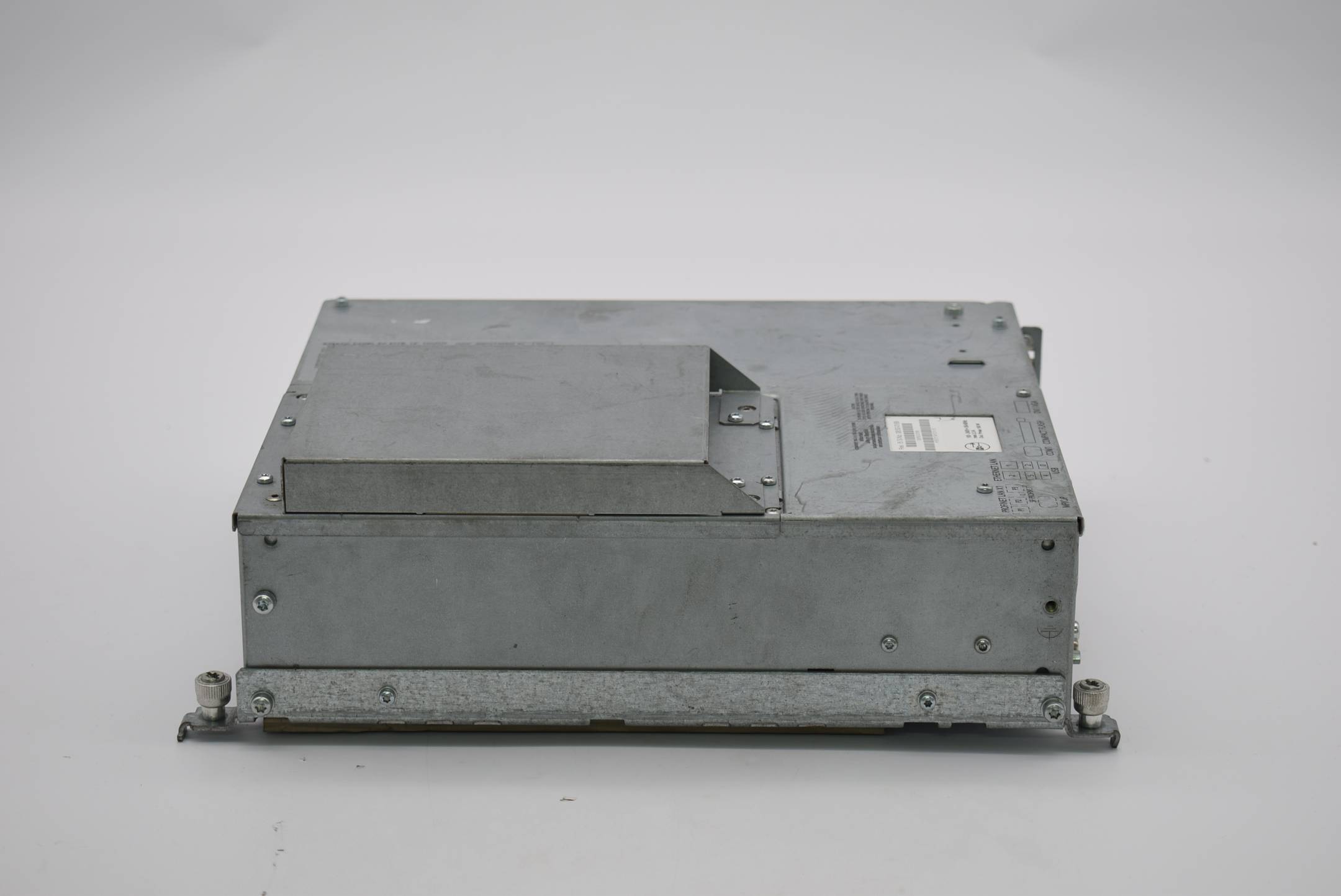 Siemens simatic Panel PC 677B (AC) 15" Touch 6AV7 872-1BE30-1AC0 ( 6AV7872-1BE30-1AC0 )