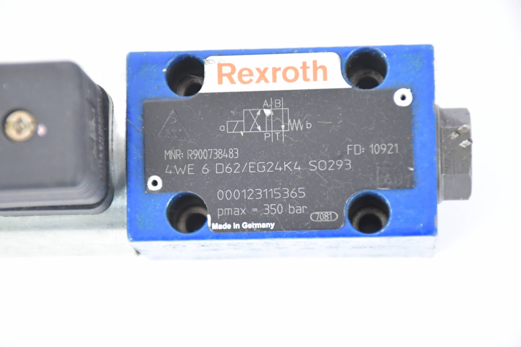 Rexroth Regelventil 4WE 6 D62/EG24K4 SO293 ( R900738483 )