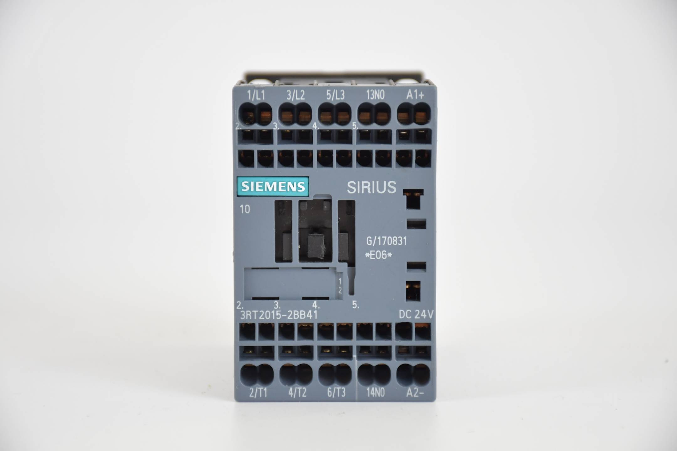 Siemens sirius Leistungsschütz 3RT2 015-2BB41 ( 3RT2015-2BB41 ) E6