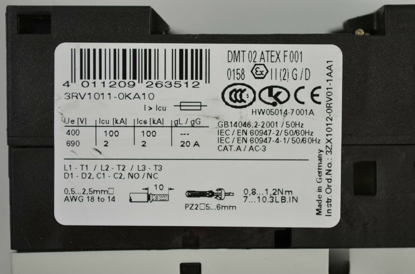 Siemens sirius Leistungsschalter 3RV1011-0KA10 ( 3RV1 011-0KA10 ) + 3RV1901-1D