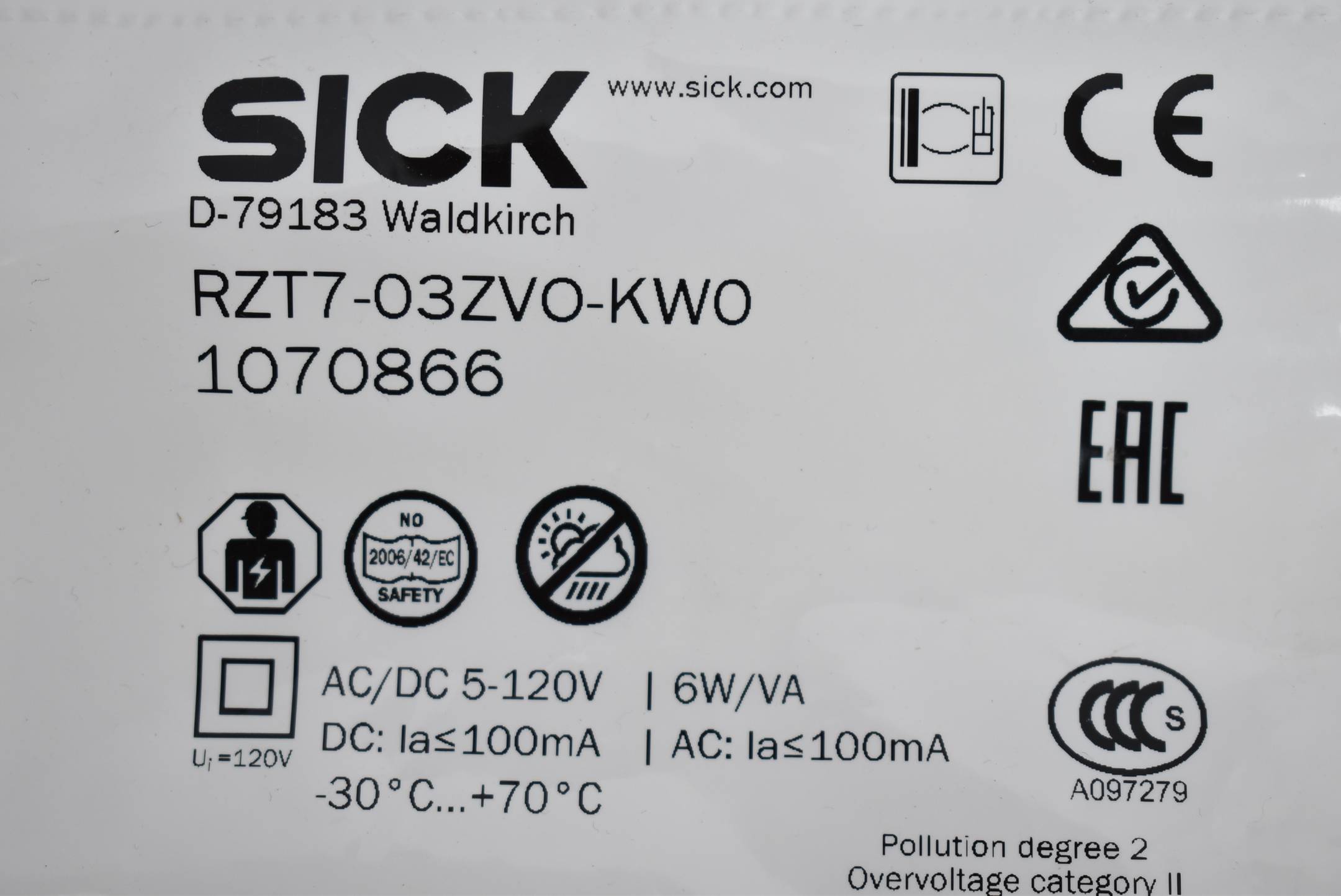 SICK  magnetic switch 1070866 RZT7-03ZVO-KW0