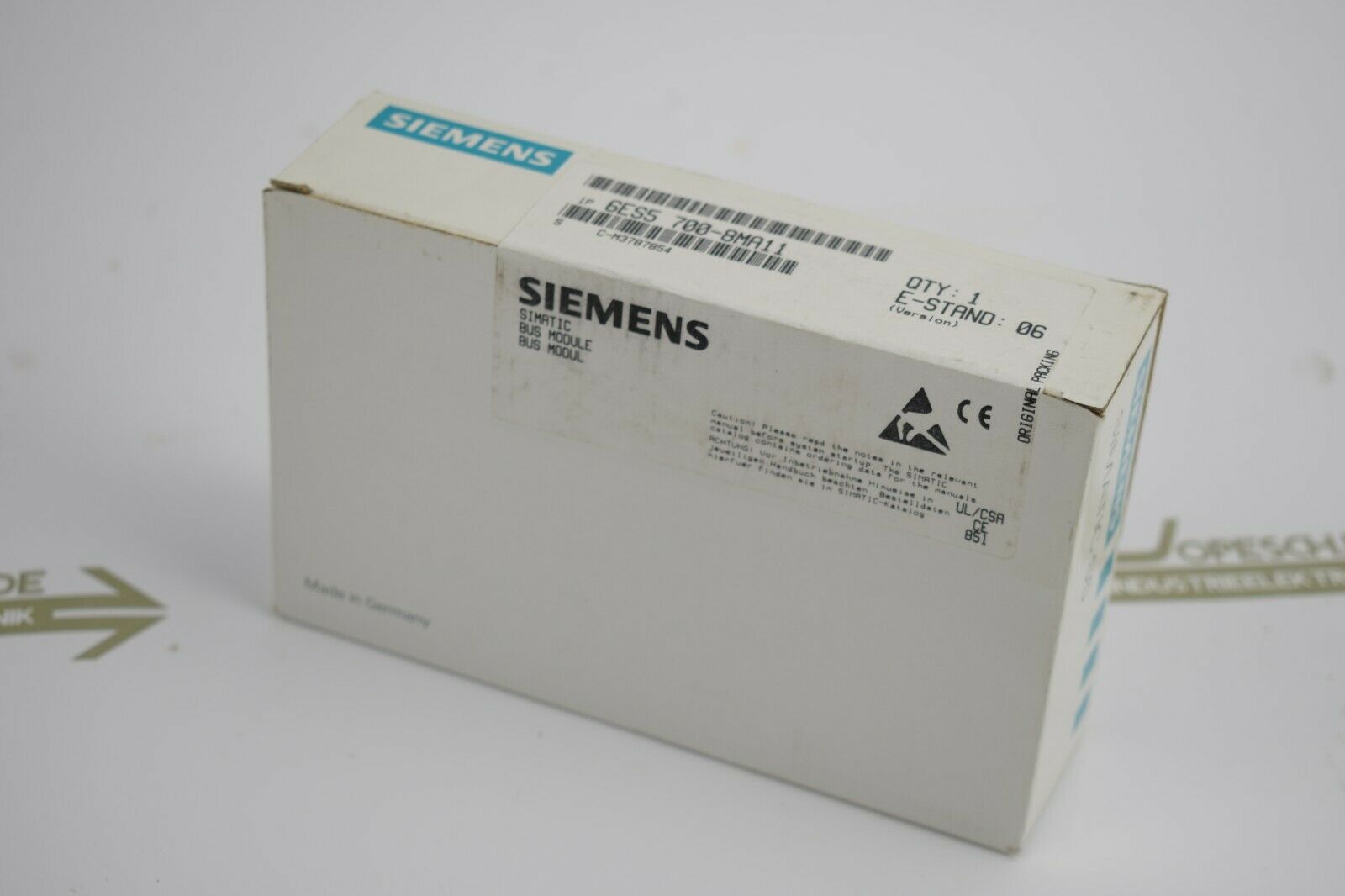 Siemens simatic S5 S5-100U/ET 100U/ET 200U 6ES5 700-8MA11 ( 6ES8700-8MA11 )