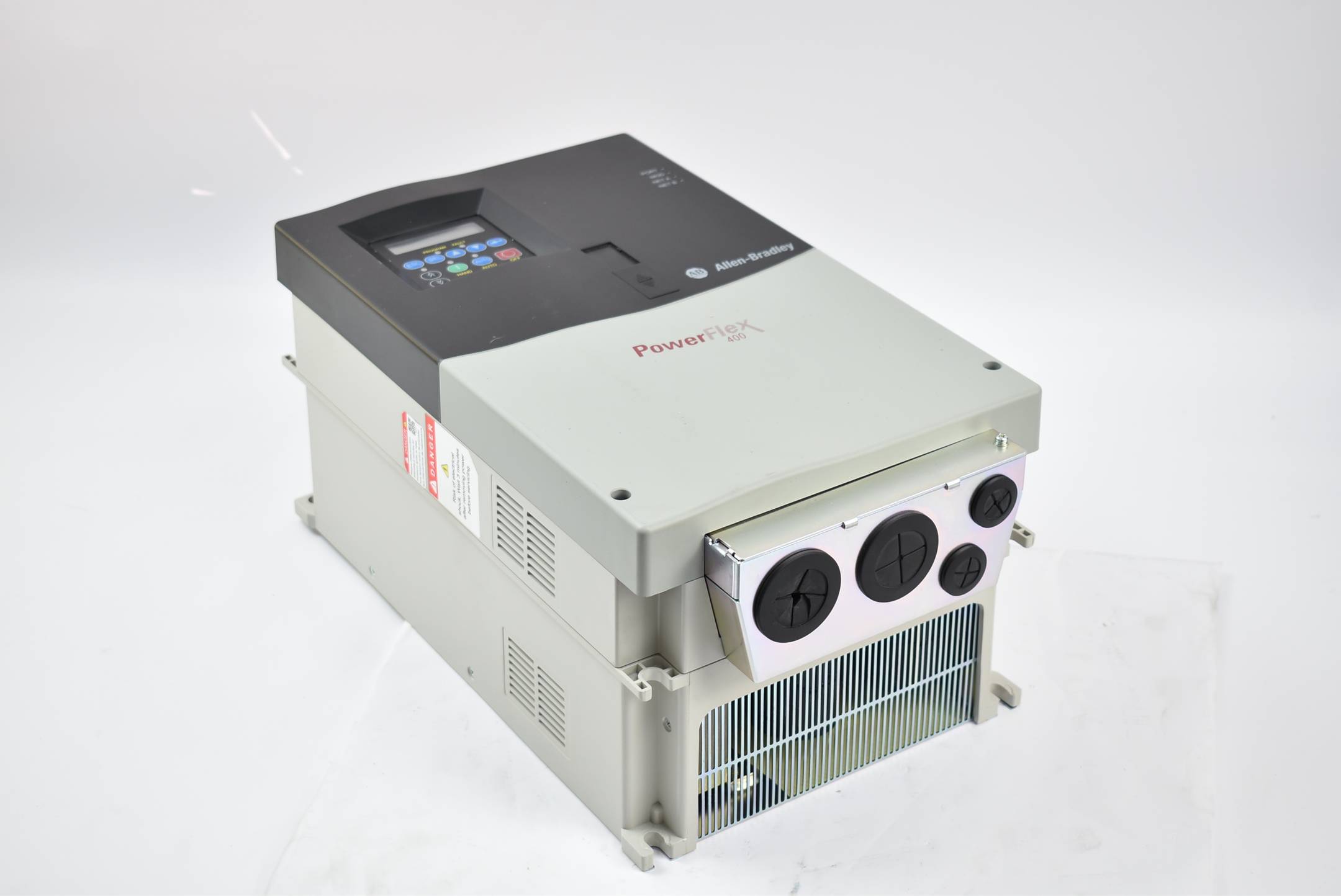 Allen Bradley Frequenzumrichter Power Flex 400 22C-D038A103 Series B