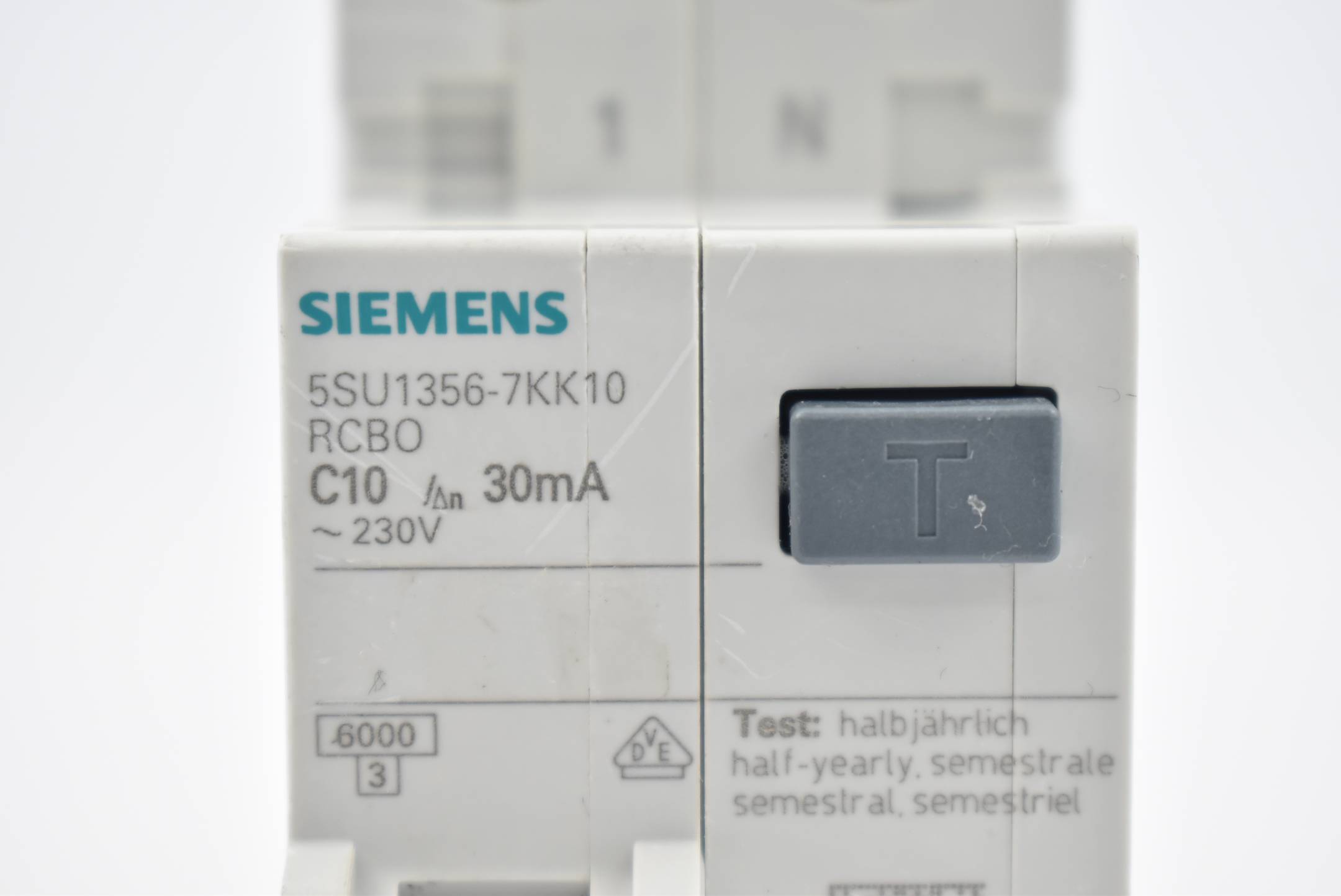 Siemens FI/LS-Schalter 5SU1356-7KK10 ( 5SU1 356-7KK10 ) C10