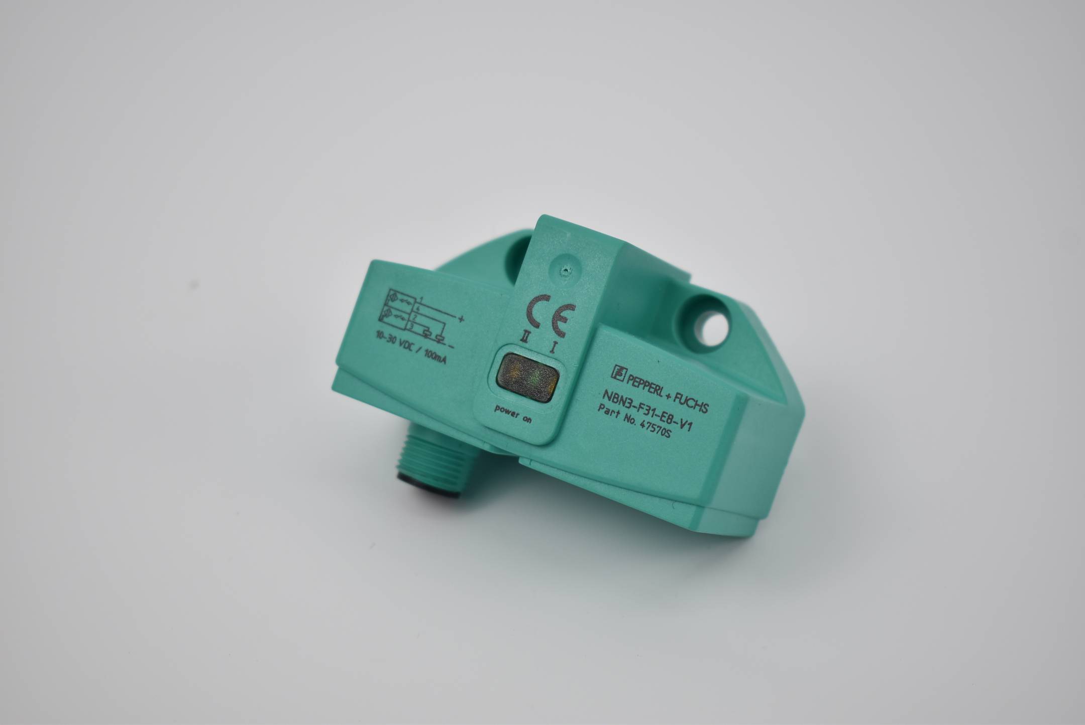 Pepperl+Fuchs induktiver Sensor NBN3-F31-E8-V1 ( 47570S ) 10-30VDc 100mA