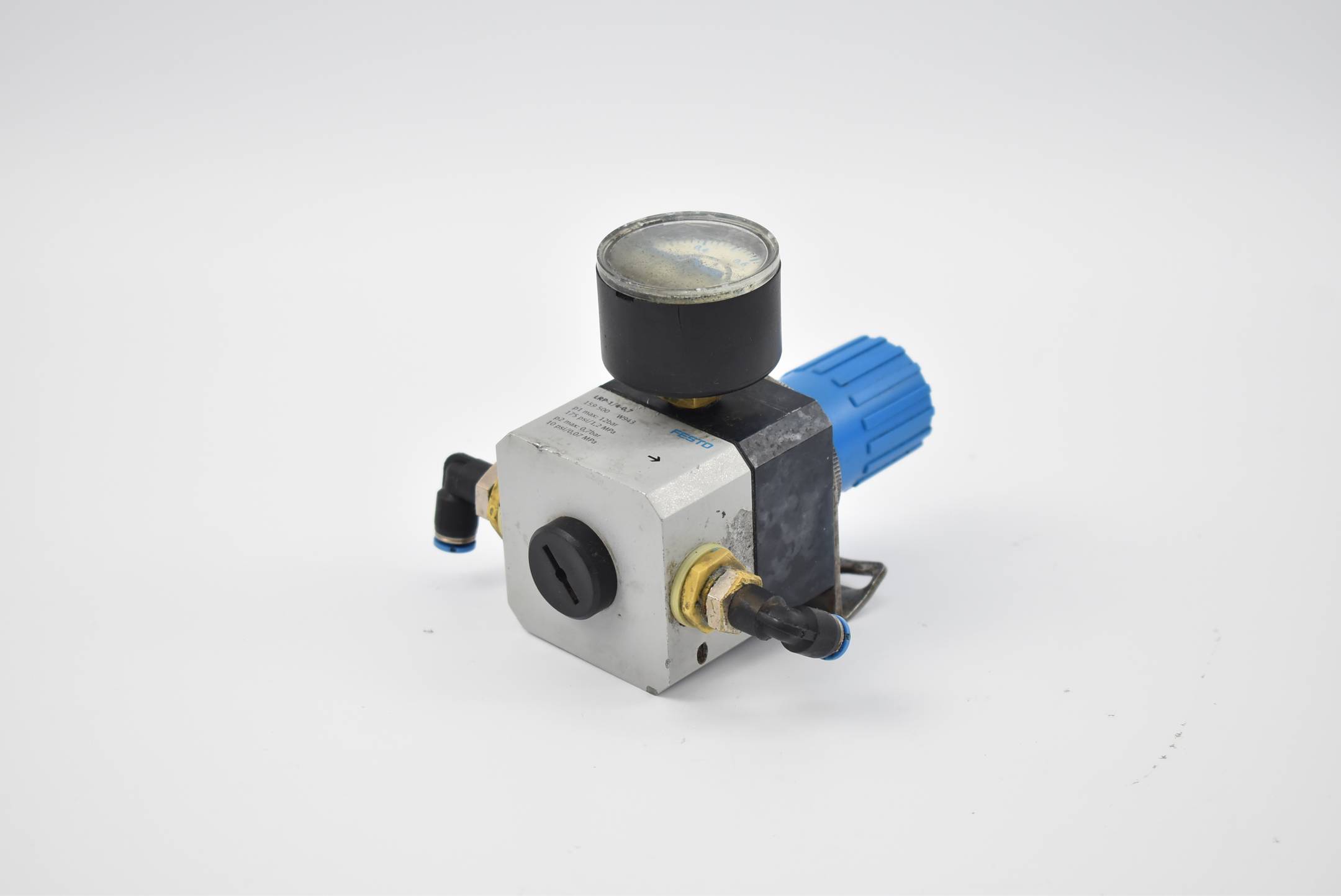 Festo Präzisions-Druckventil LRP-1/4-0,7 ( 159500 ) 