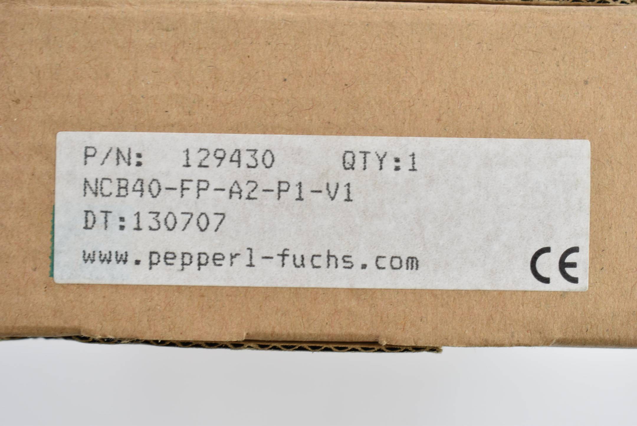 Pepperl+Fuchs Induktiver Sensor NCB40-FP-A2-P1-V1 