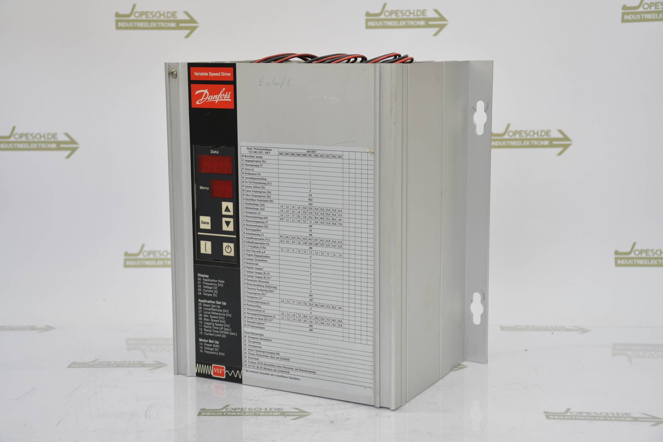 Danfoss VLT® Serie 3000 Frequenzumrichter VLT3004 175H8255