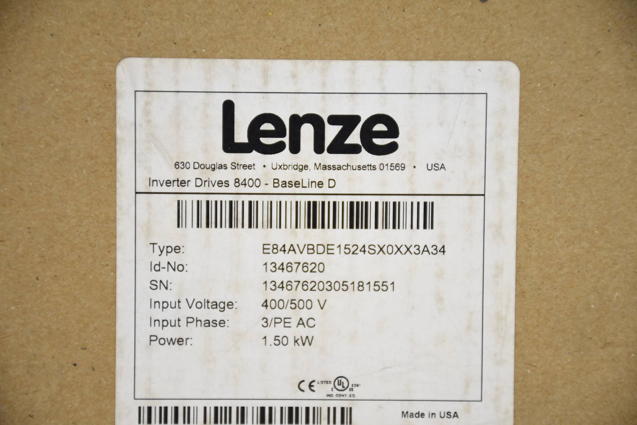 Lenze Inverter Drives 8400 BaseLine D E84AVBDE1524SX0XX3A34 (13467620 )