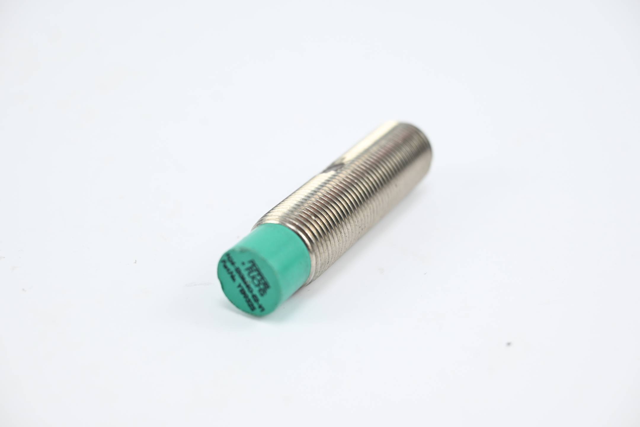 Pepperl+Fuchs Induktiver Sensor NJ4-12GM40-E2-V1 ( Y13952S )