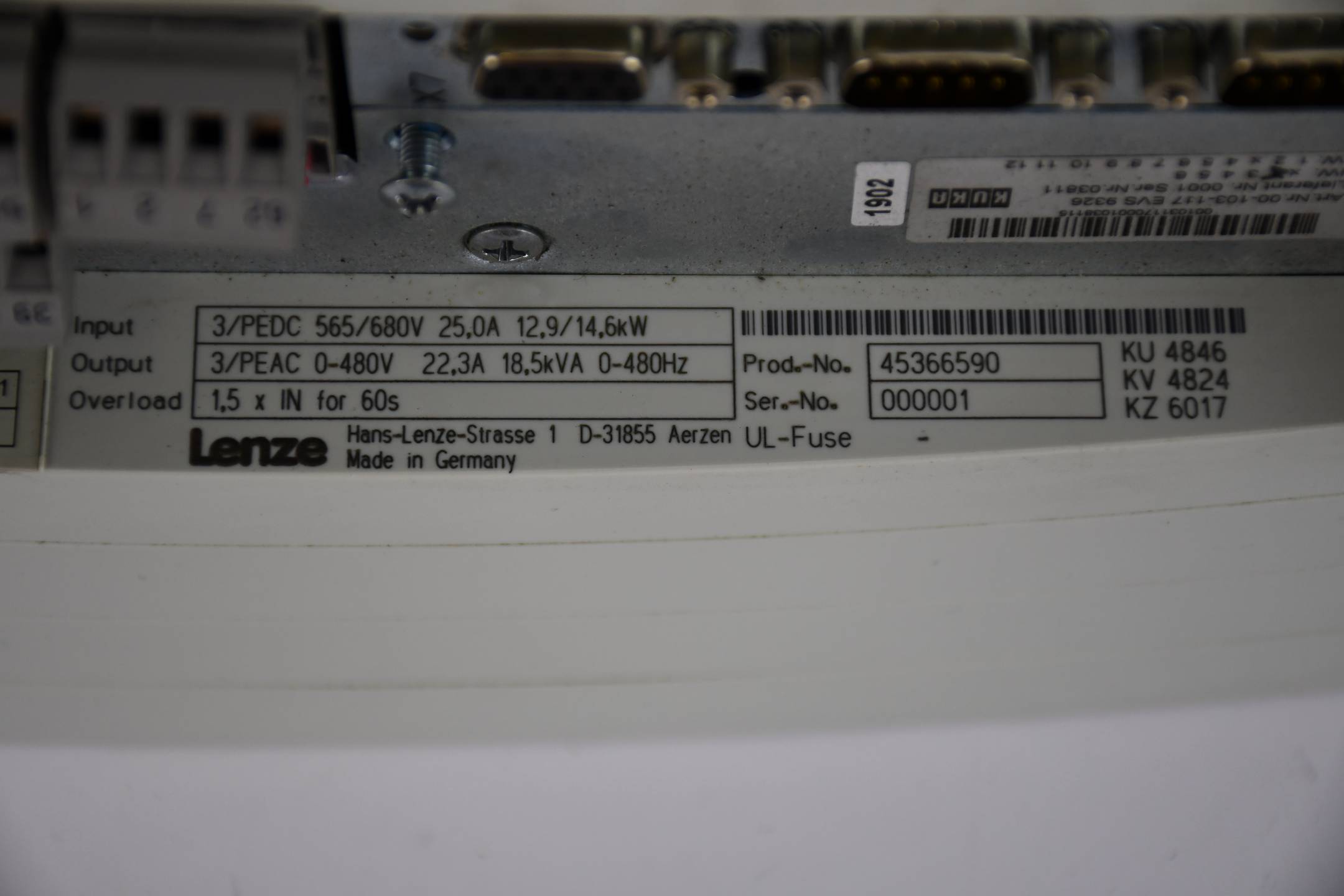Lenze Servo Wechselrichter EVS9326-KHV531 ( ID 00450898 ) KUKA 00-103-117