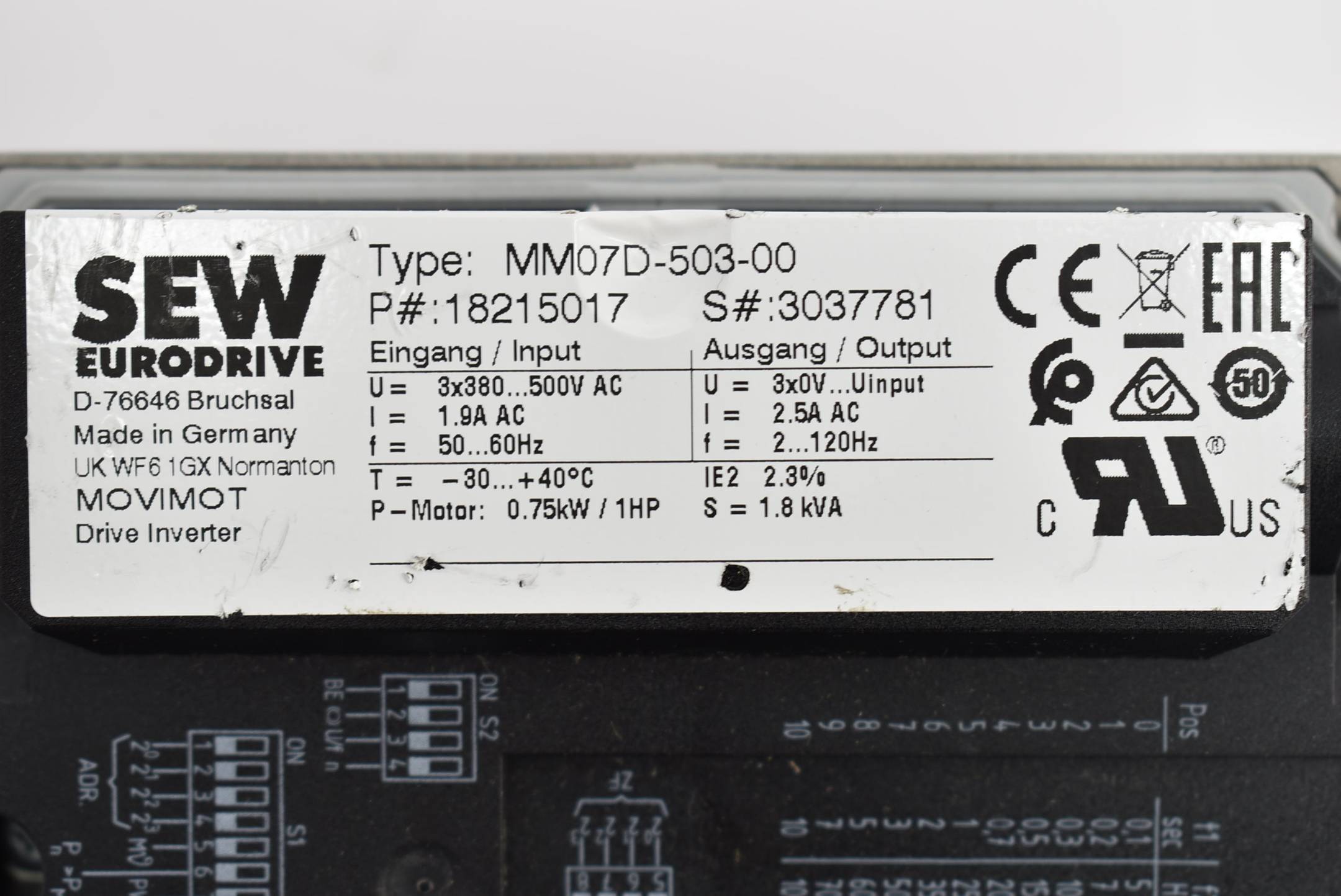 SEW Eurodrive Frequenzumrichter MM07D-503-00 ( 18215017 )