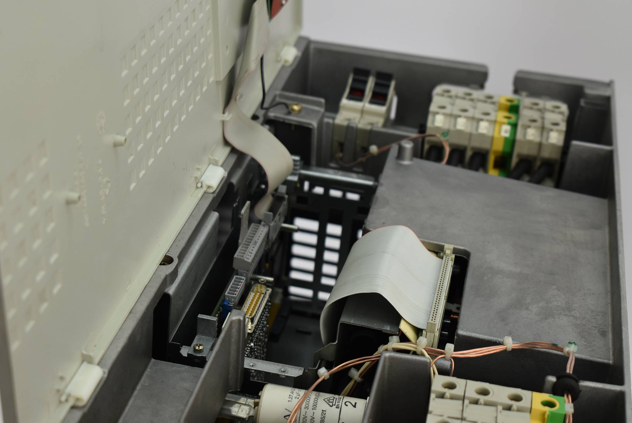 Siemens Frequenzumrichter AC Drive Simovert MC 6SE7024-7ED51 ( 6SE 7024-7ED1 ) 