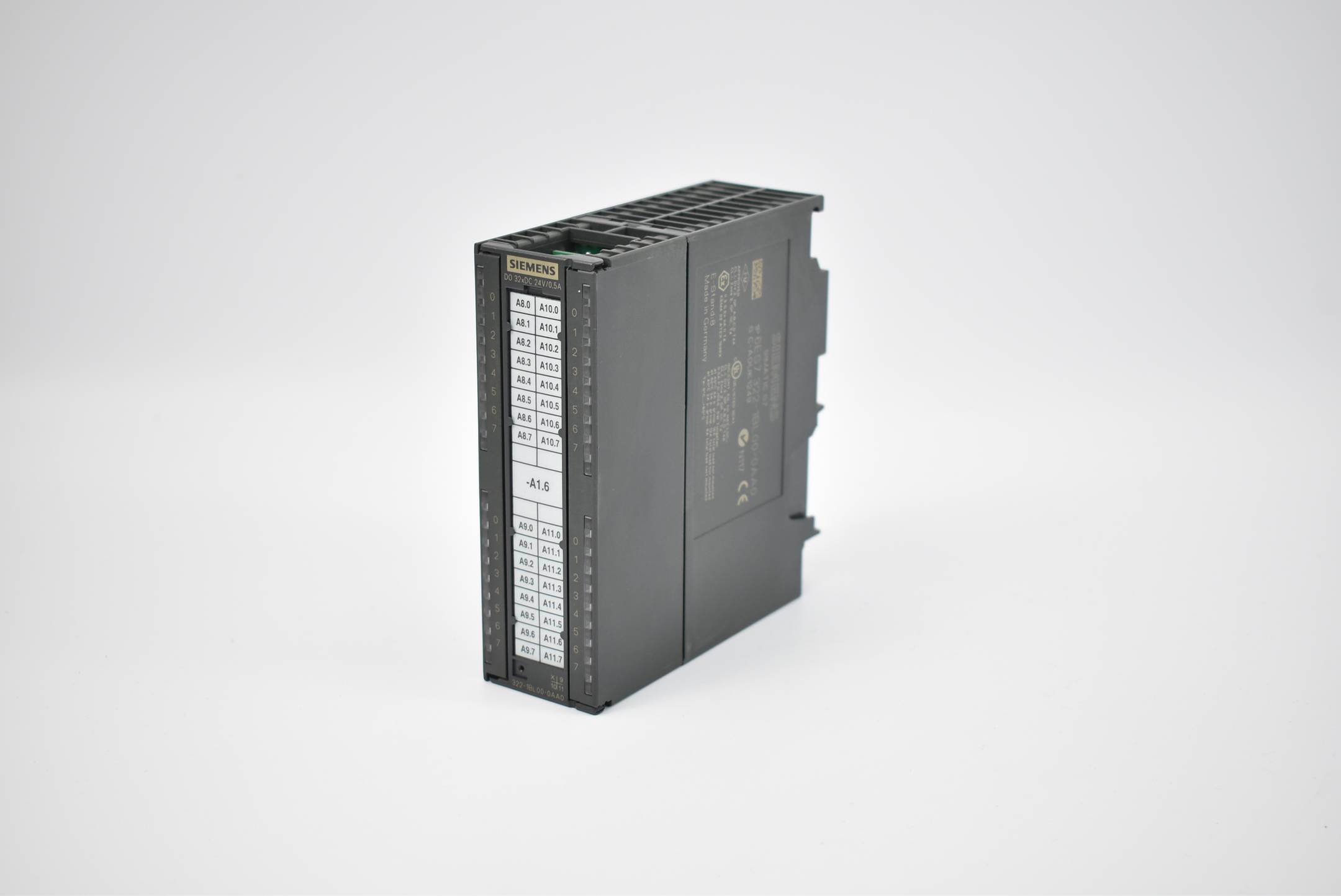 Siemens simatic S7-300 digital 6ES7 322-1BL00-0AA0 ( 6ES7322-1BL00-0AA0 )
