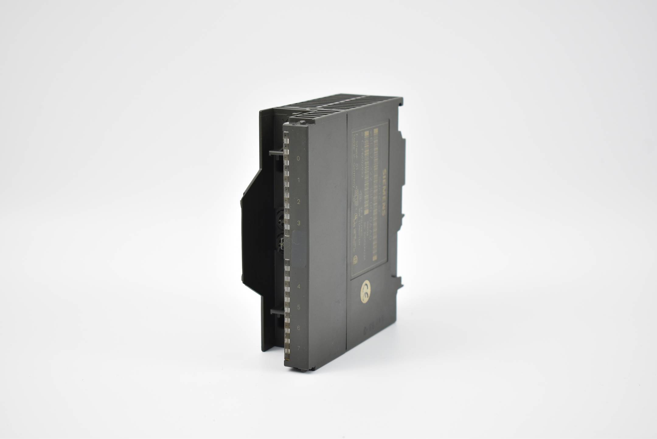 Siemens simatic S7-300 digital 6ES7 322-1BF00-0AA0 ( 6ES7322-1BF00-0AA0 )