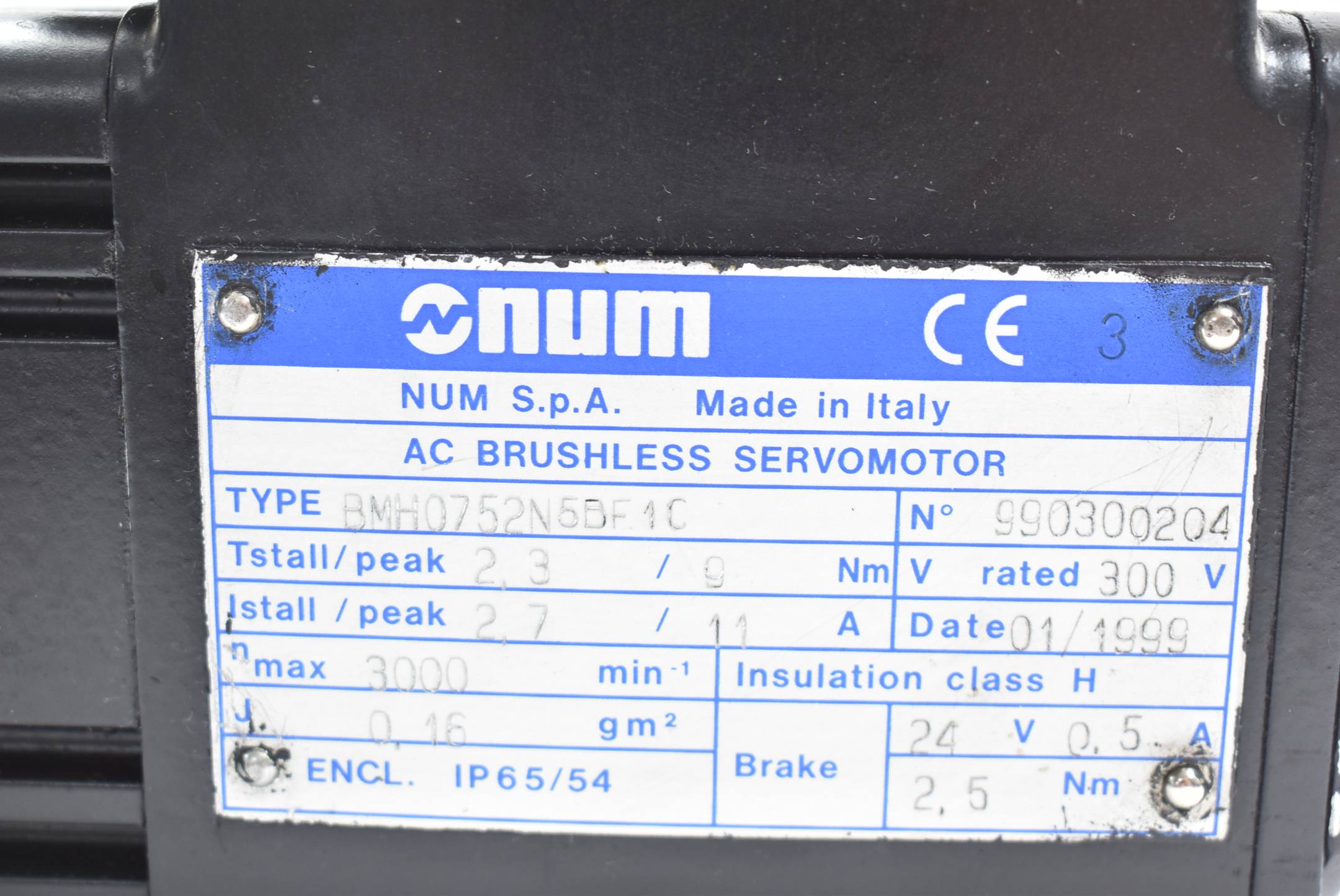 NUM Servomotor 9Nm 300V 11A 24V ( BMH0752N5BF1C )