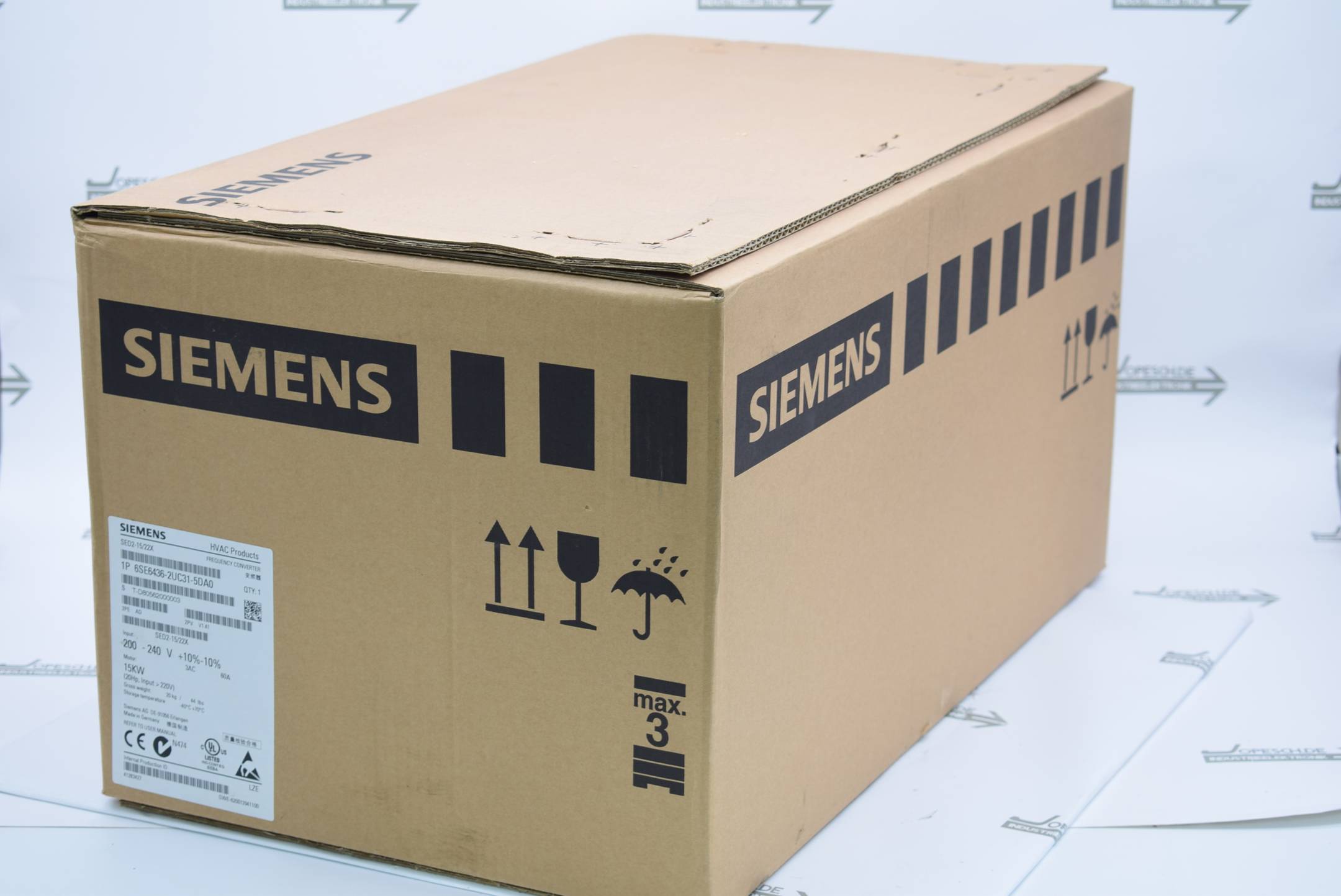 Siemens Frequenzumwandler 6SE6436-2UC31-5DA0 ( 6SE6 436-2UC31-5DA0 ) V.1.41