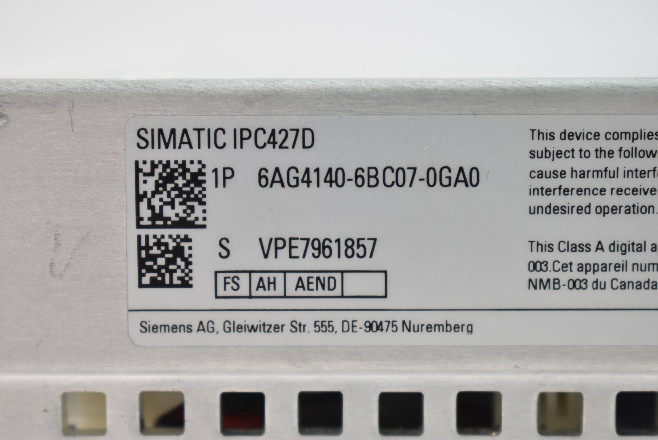 SIemens simatic IPC427D Microbox PC 6AG4 140-6BC07-0GA0 ( 6AG4140-6BC07-0GA0 )