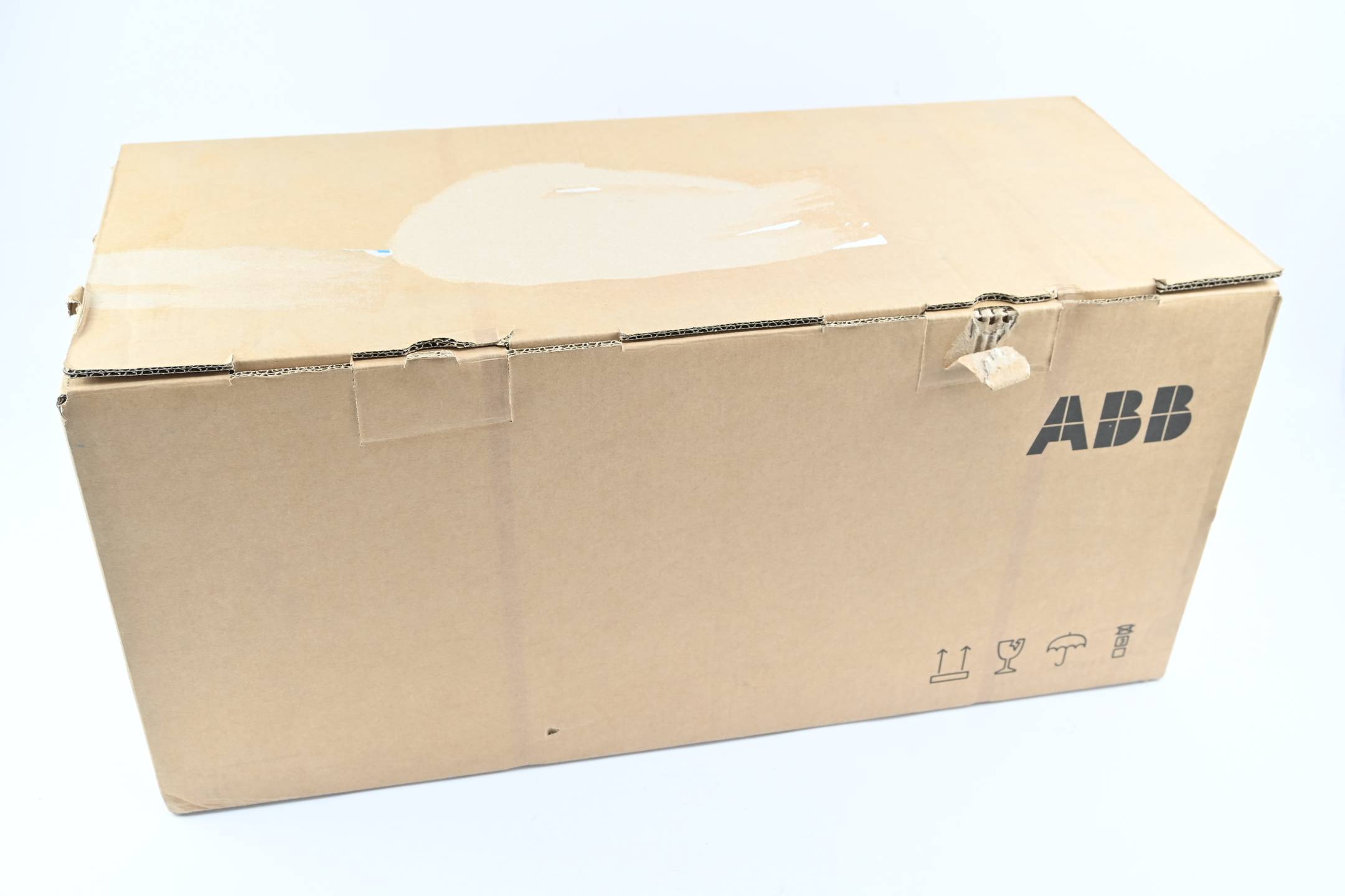 ABB Frequenzumrichter ACS580-01-039A-4+B056+J400+N2901 