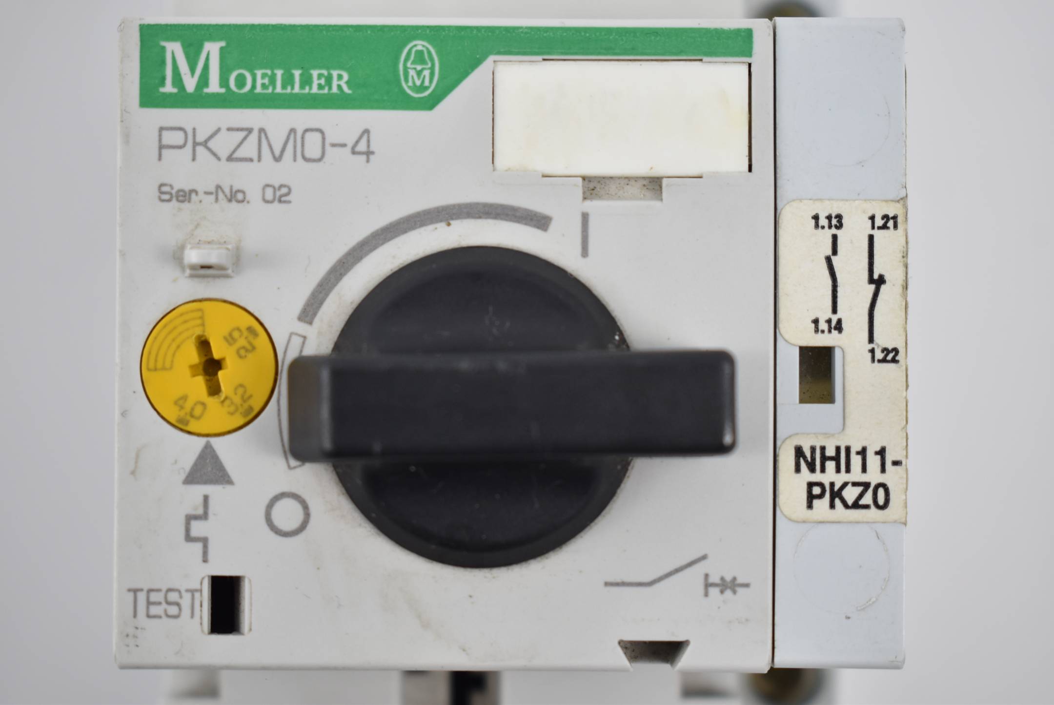 Moeller Motorschutzschalter PKZM0-4 + Hilfsschalter NHI11-PKZ0