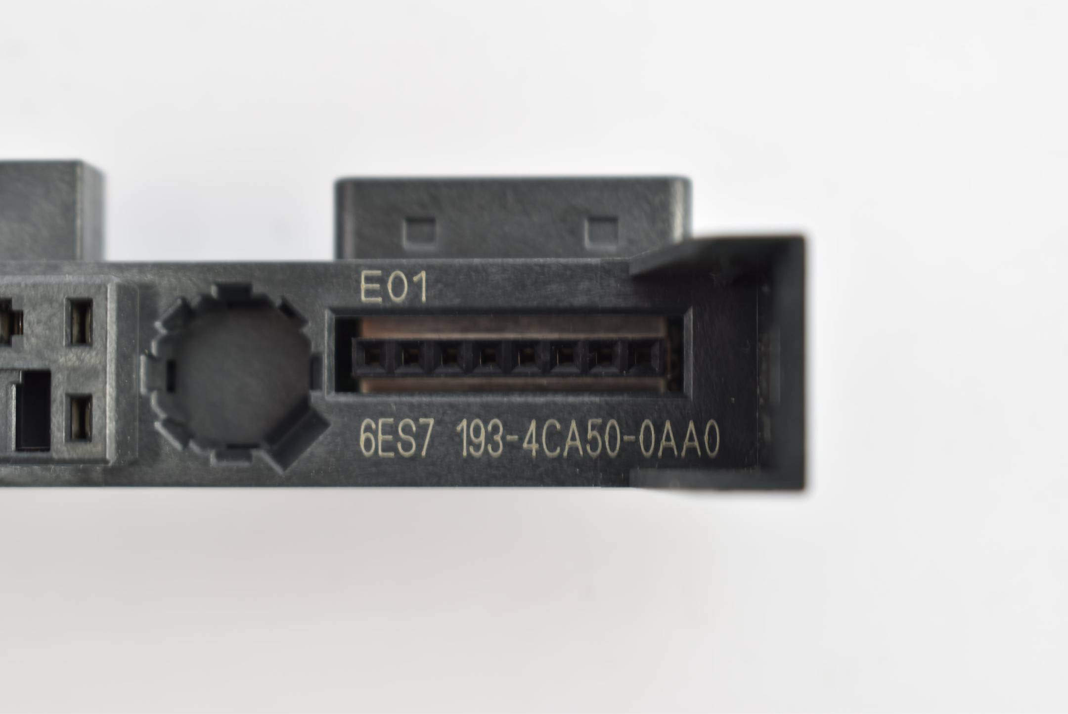 Siemens Simatic DP TM-E15C26-A1 6ES7193-4CA50-0AA0 ( 6ES7 193-4CA50-0AA0 )