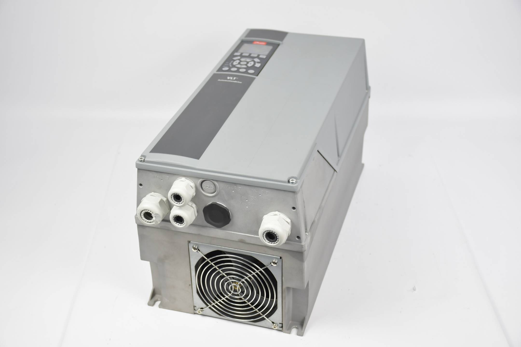 Danfoss VLT AutomationDrive Frequenzumrichter FC-302P11KT5E55H1 ( 131N8756 )