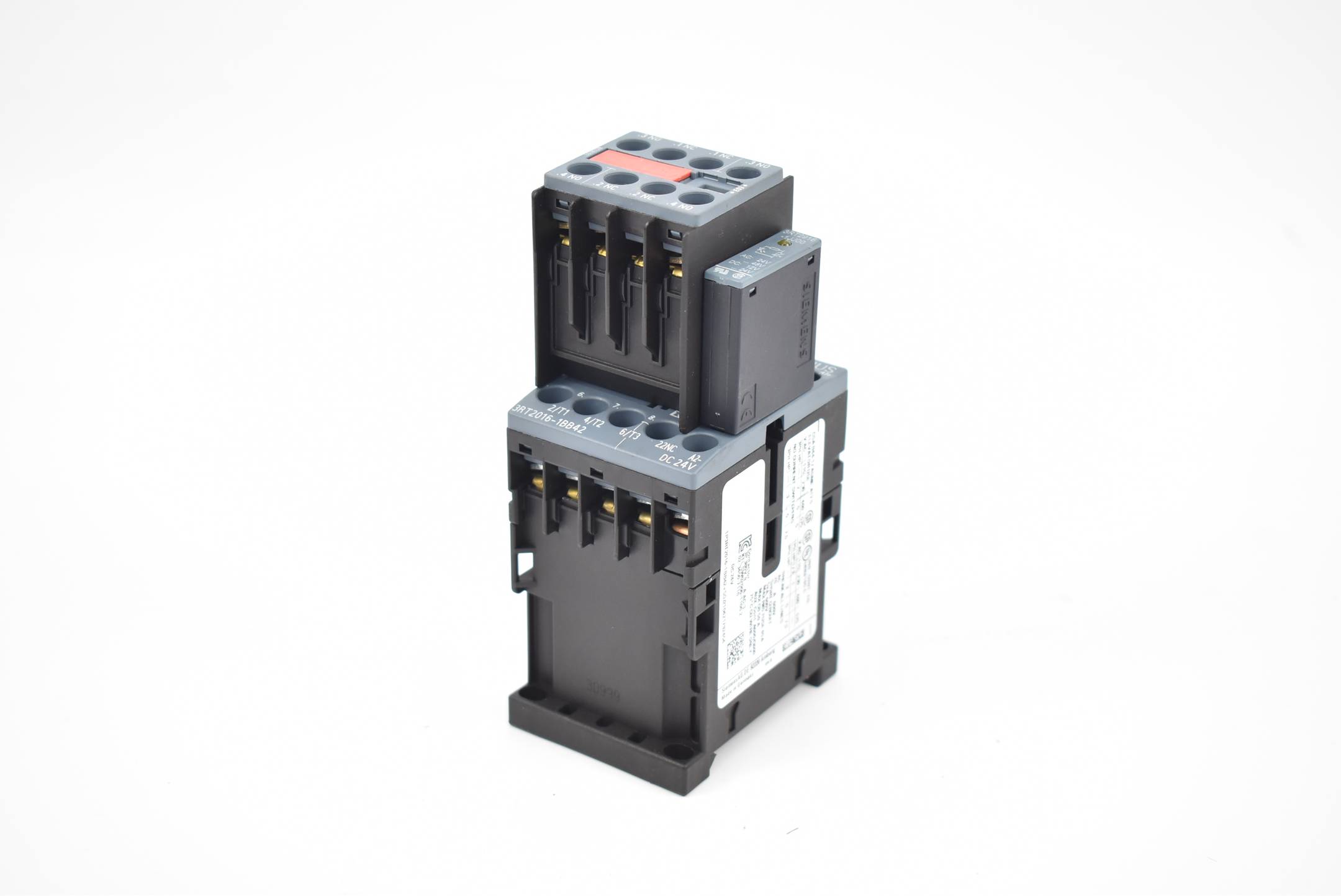 Siemens Sirius 3RT2016-1BB42 + 3RT2916-1JJ00 + Hilfsschalter 3RH2911-1FA22
