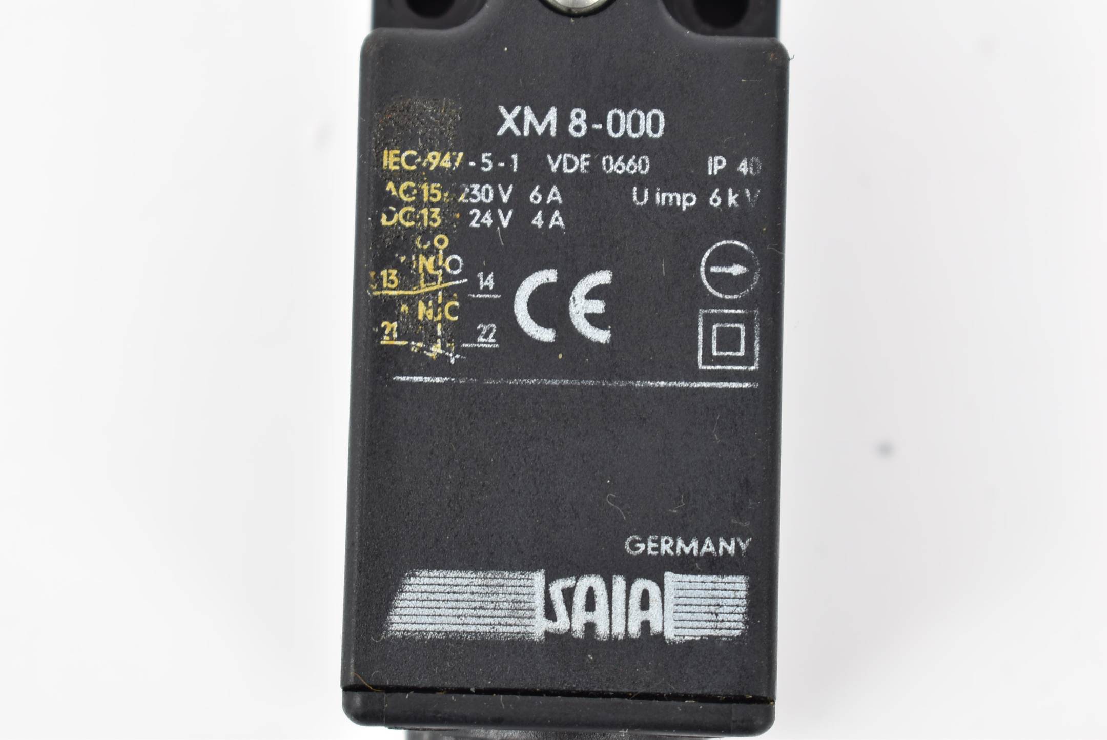 Saia Endschalter 6kV 230V 6 A 24V 4A XM 8-000