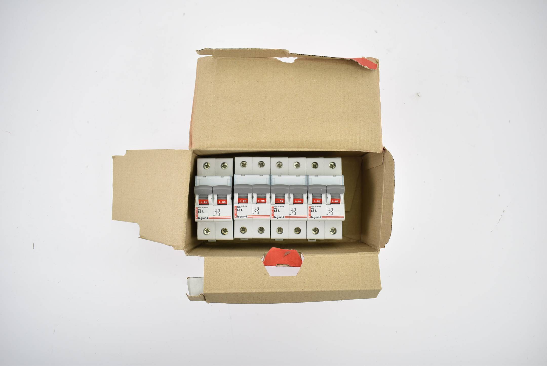 Legrand Trennschalter 63A 400V 4 Stück 043 30