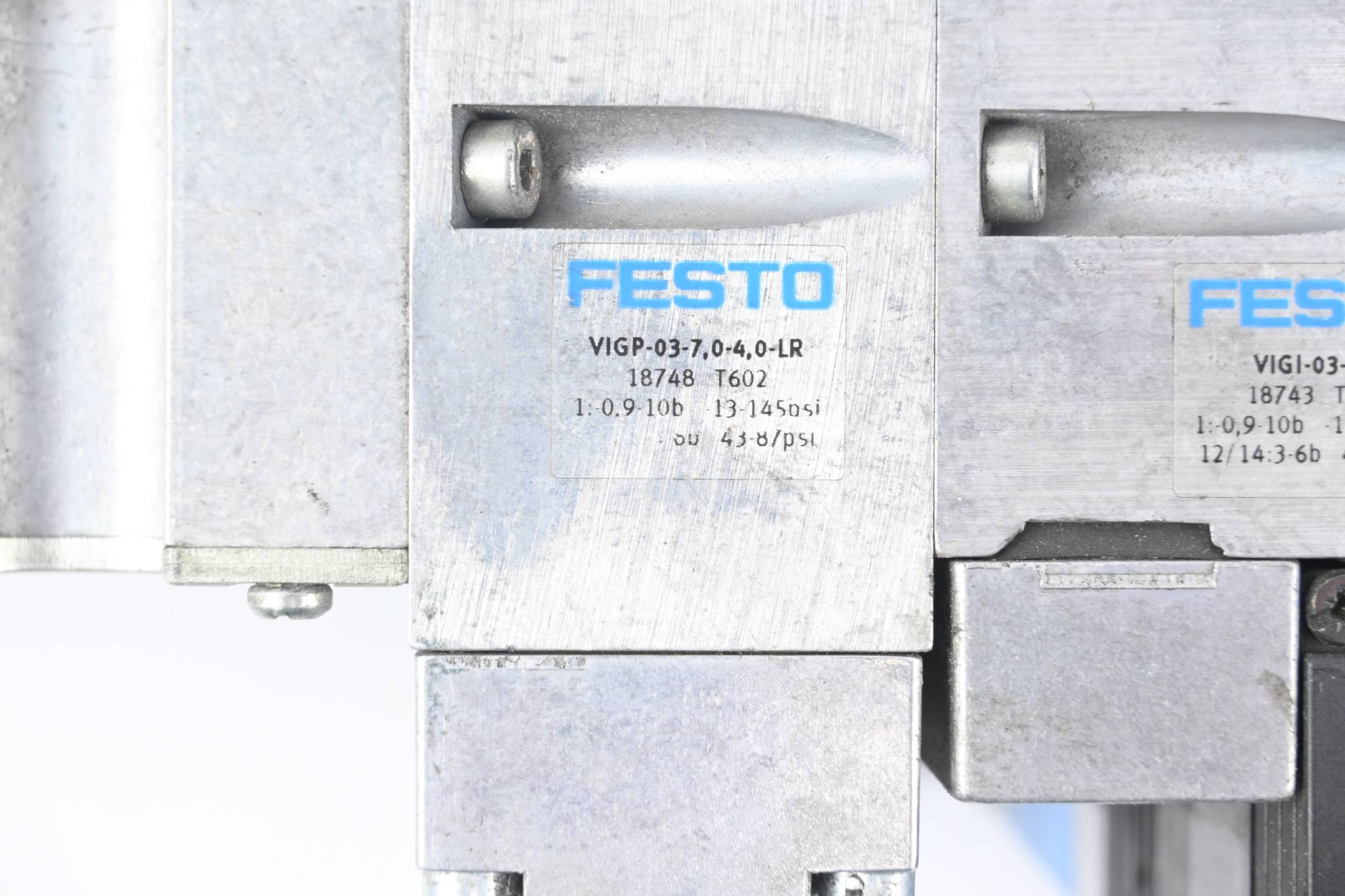 Festo Ventilinsel 151703 + 18743 + 18748 + 195742 + 195704 + 195746 + 195740