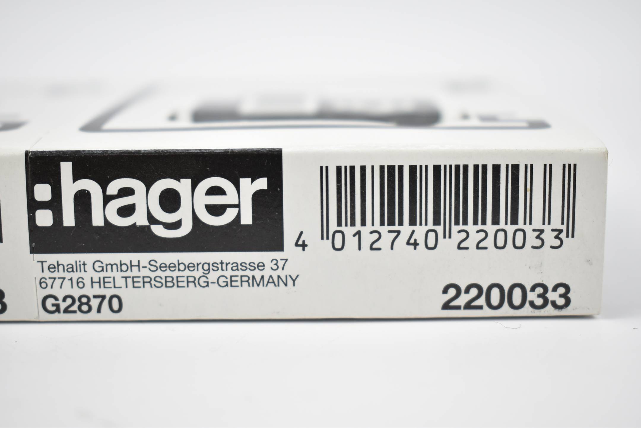 Hager Gerätemontagering Daten frotrastend schwarz G2870 ( 220033 ) VE 5 Stück