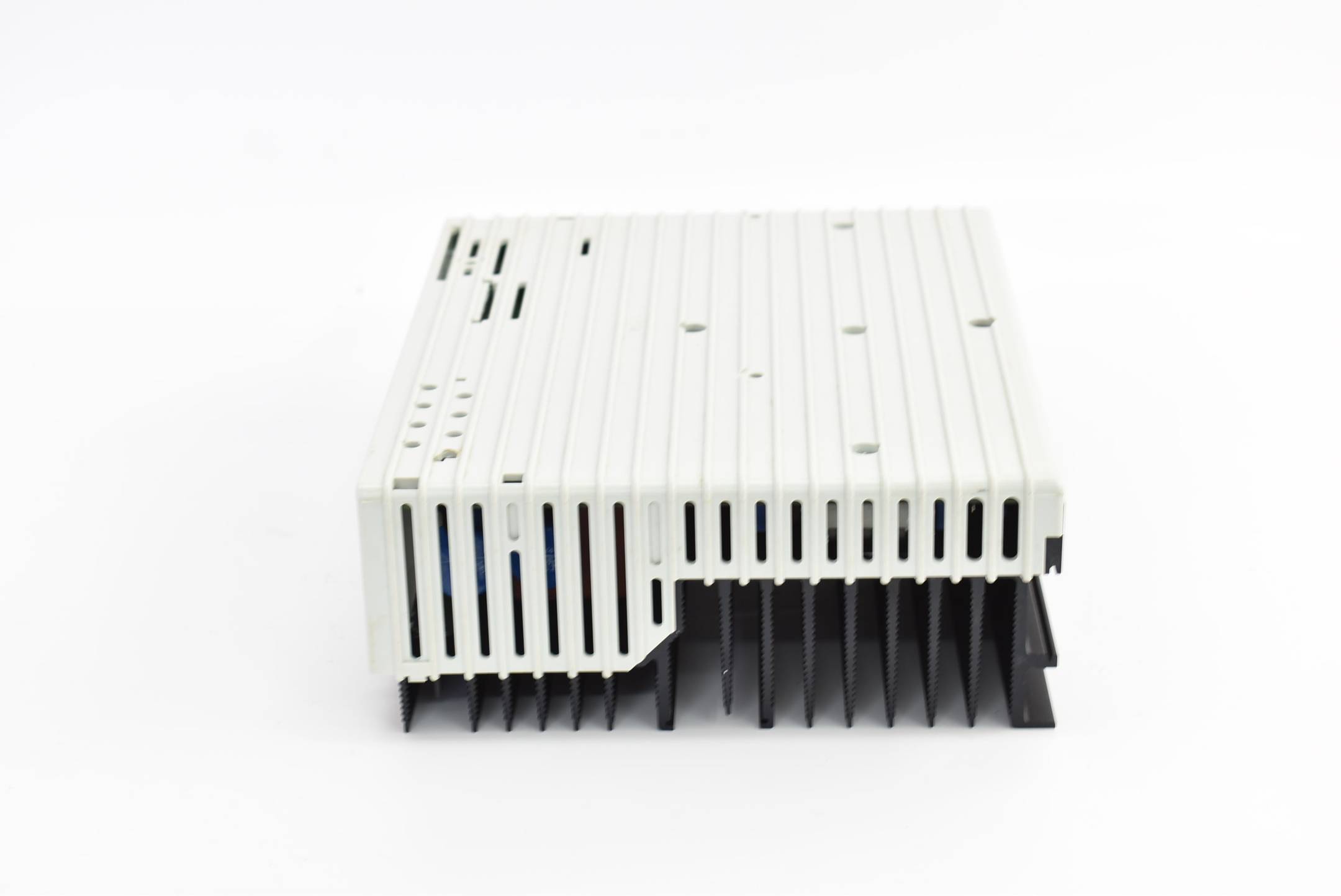 Klöckner Möller Frequenzumrichter DF4-340-3K0 ( 00392825 )