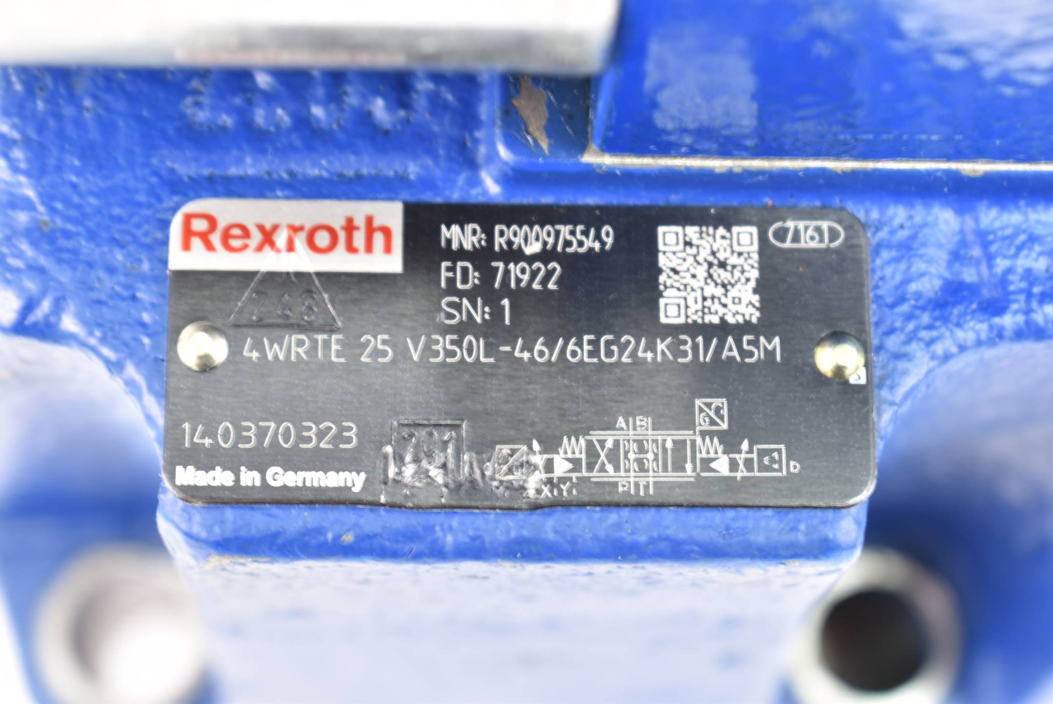 Rexroth 4WRTE 25 V350L-46/6EG24K31/A5M ( R900975549 )+Vorsteuerventil R901325866