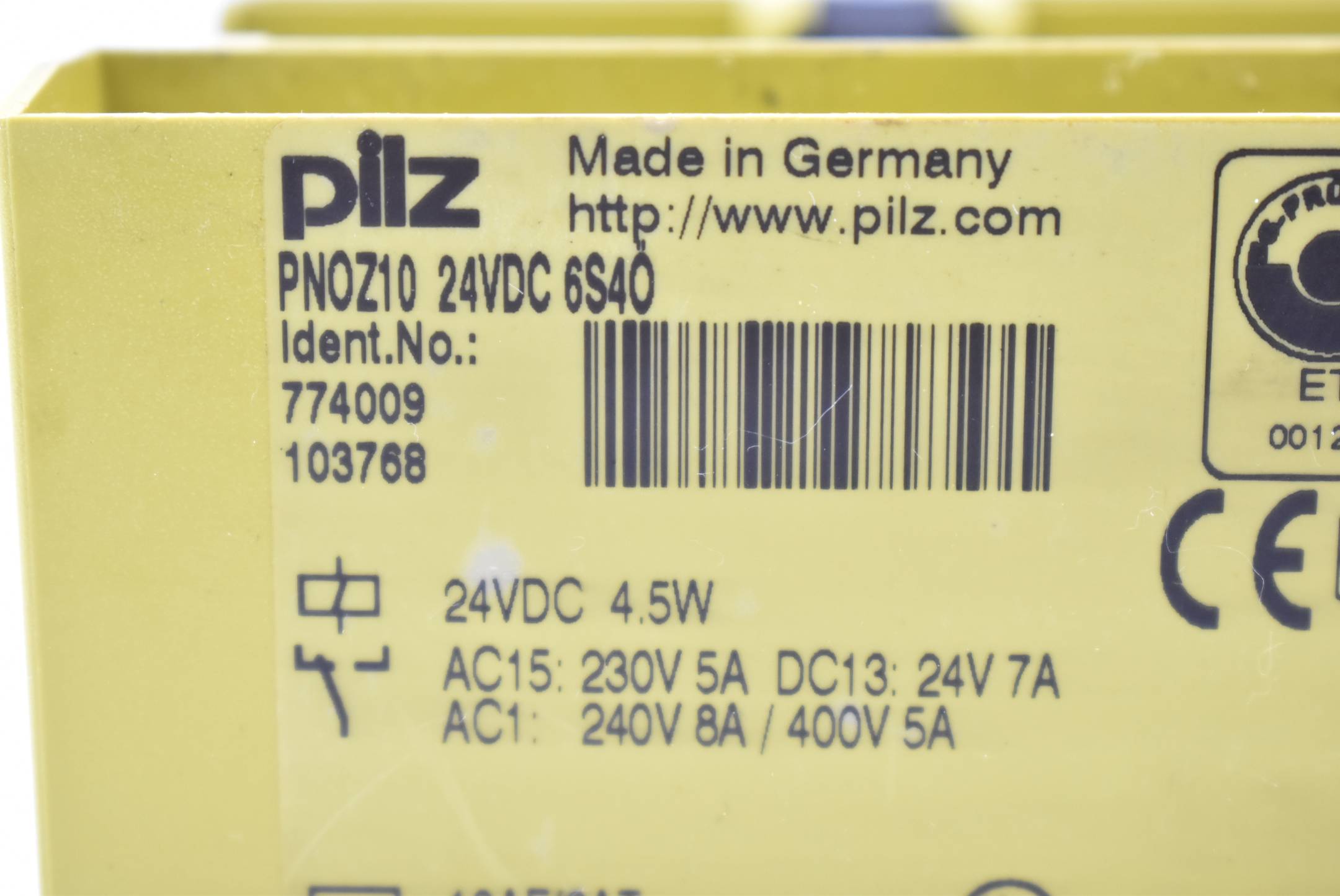 Pilz Sicherheitsrelais Pnoz 10 6S/ 4Ö 230V 15A DC13 24V 7A ( 774009 )