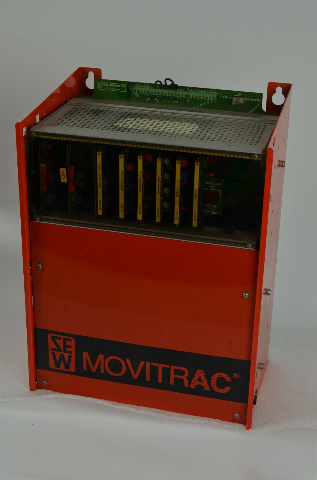 SEW Eurodrive Antriebsumrichter Movitrac 304 8253307 SEW Eurodrive Antriebsumrichter Movitrac 304 8253307