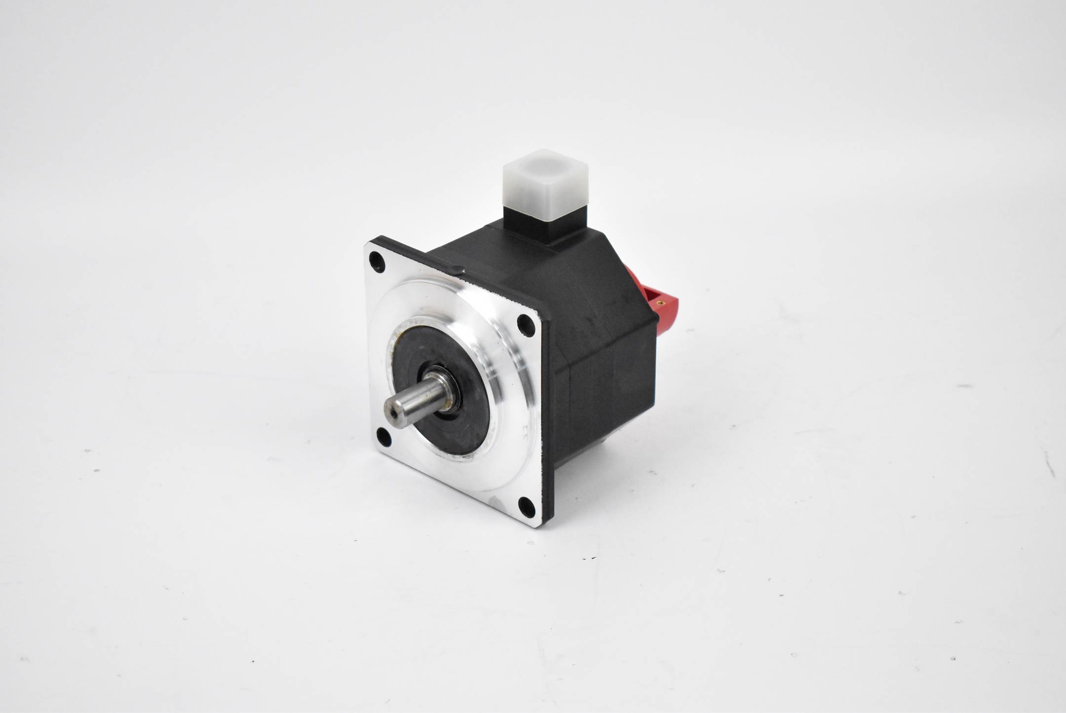 Fanuc AC Servo Motor A06B-0033-B075#7000 ( Beta 3/3000 )