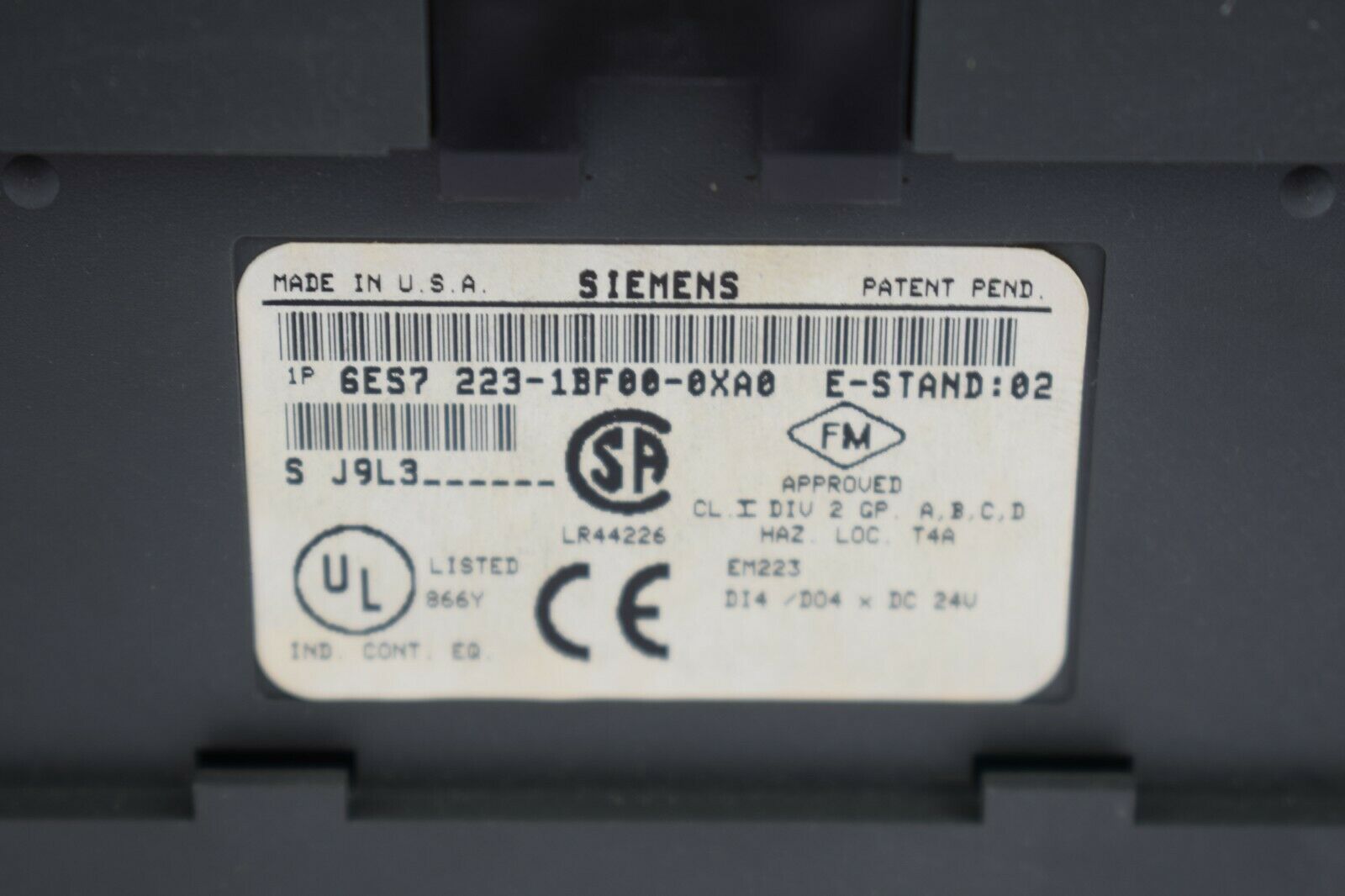Siemens simatic S7 6ES7 223-1BF00-0XA0 ( 6ES7223-1BF00-0XA0 )