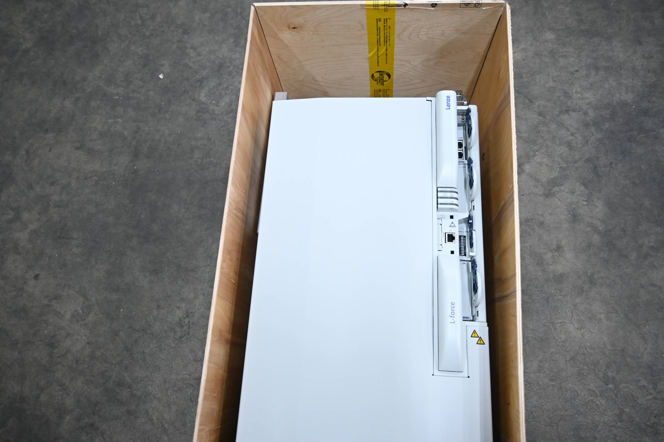 Lenze Highline Servo Drives 9400 Servoumrichter  E94BSHE2924A34NNER
