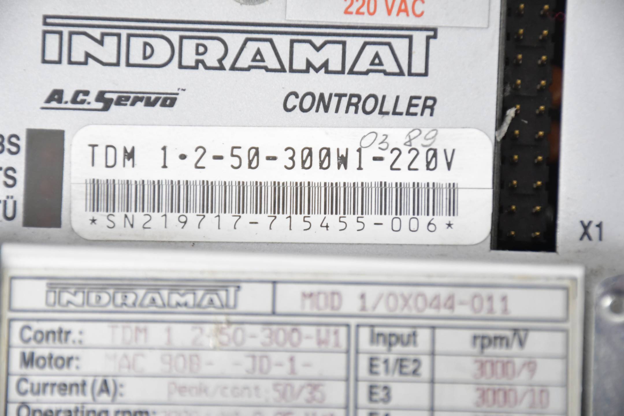 Indramat A.C. Servo Controller TDM 1.2-50-300W1-220V inkl. Mod. 1/0X044-011
