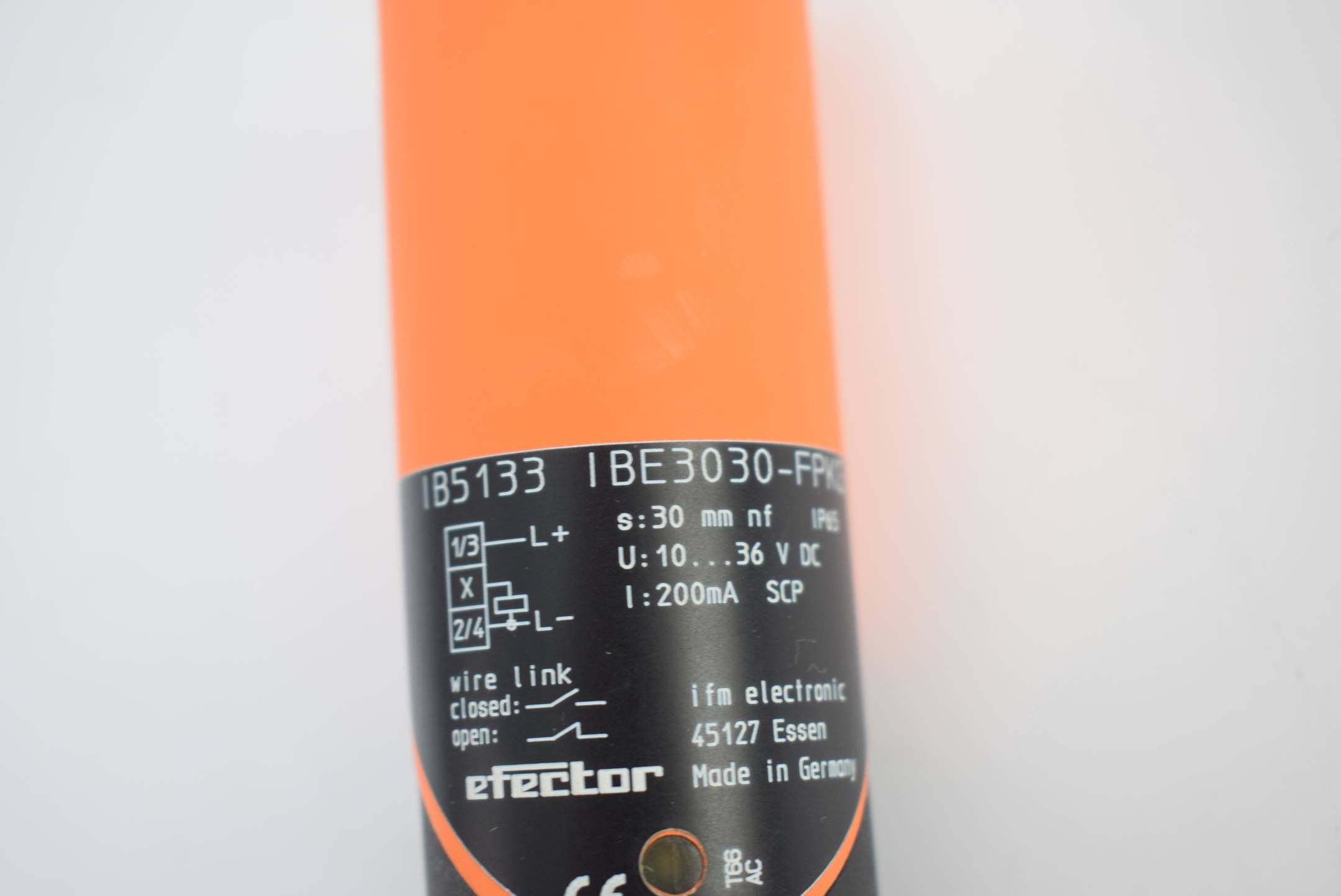 IFM Induktiver Sensor IB 5133 IBE3030-FPKG
