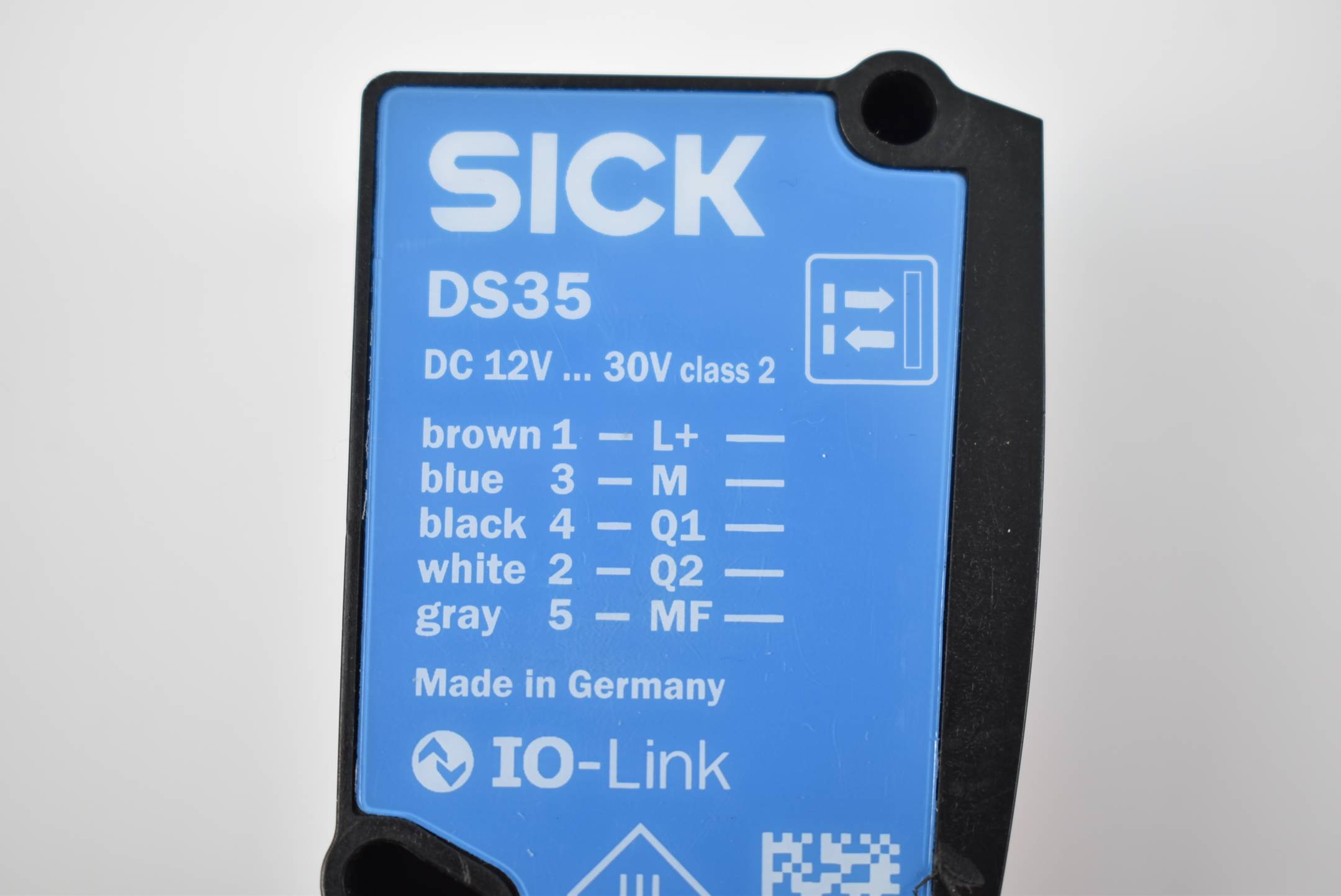 Sick Distanzsensor DS35-B15821 ( 1057656 ) ( 12-30VDC 100mA )